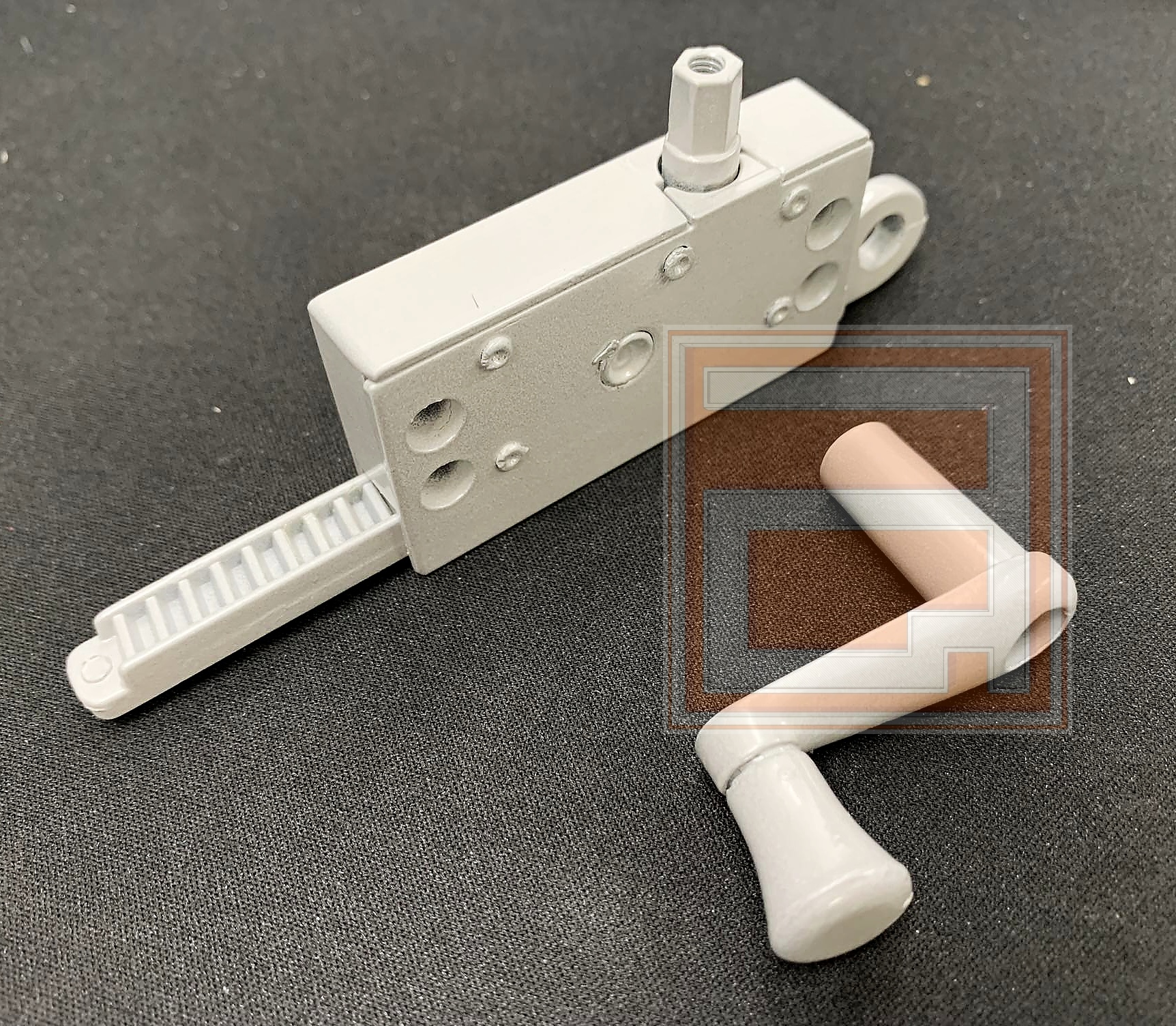 มือหมุนบานเกล็ด บาร์โก้ บรอนซ์เทา