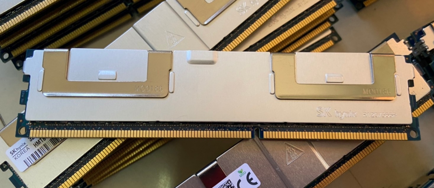 Ram มือสอง ประกันร้าน 1 เดือน SKhynix 32GB 4Rx4 PC3-14900L เหมาะสำหรับคนต้องการ อัพสเปค