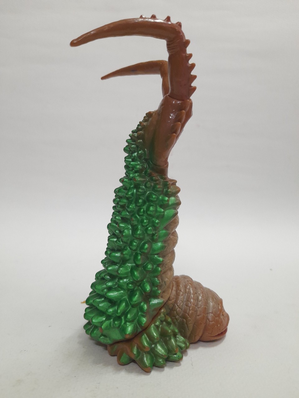 ซอฟ 6.5-7 นิ้ว สัตว์ประหลาดทวินเทล จากอุลตร้าแมนแจ๊ค มือสอง สภาพดี มีรอยบ้าง มีปั๊มใต้เท้า