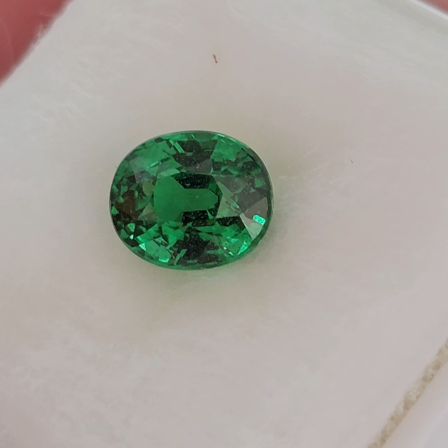 พลอย ซาโวไรท์ Tsavorite Garnet 1.26 กะรัต (Cts.) ดิบ Unheated พร้อมใบเซอร์ อัญมณีมงคลประจําวันเกิด เครื่องประดับพลอย