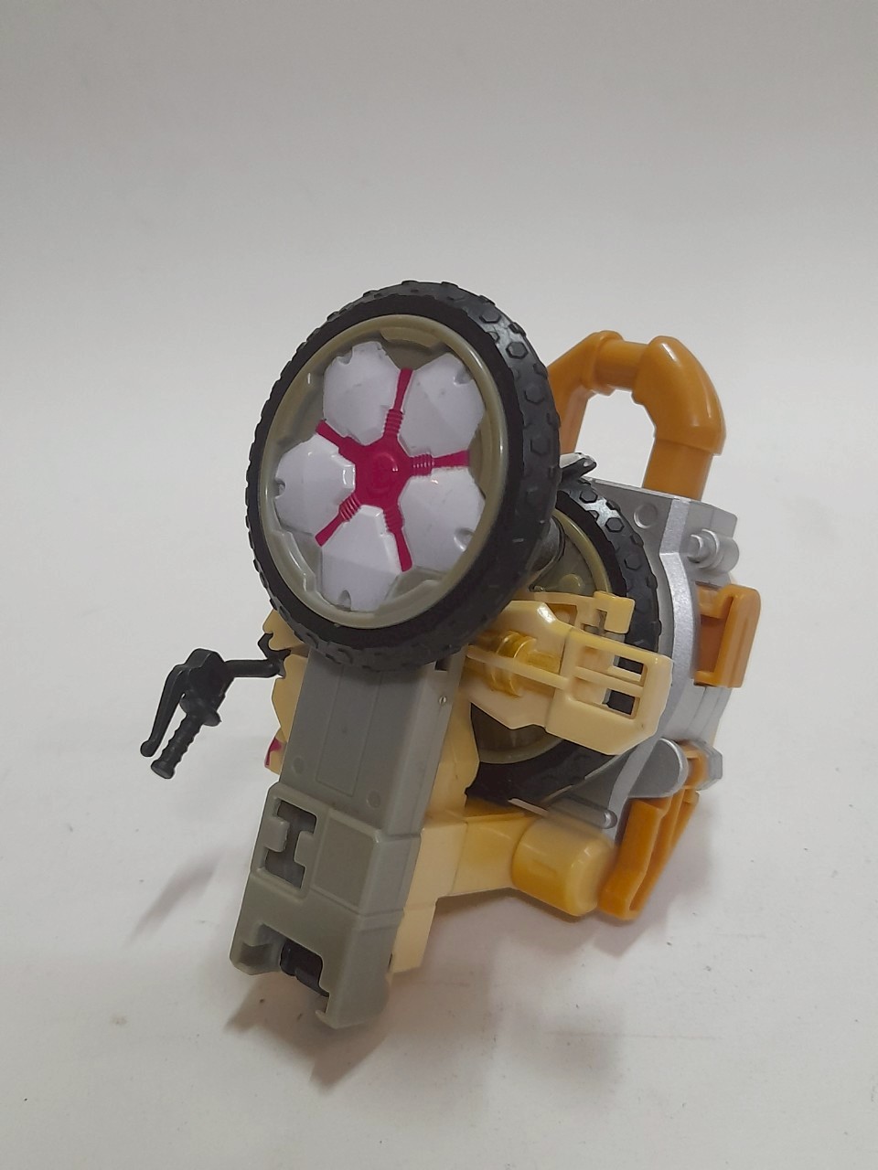 มีหลายภาพ รถมอเตอร์ไซค์ซากุระ จาก ซีรีย์มาสค์ไรเดอร์ไกมุ**ของมีตามภาพ