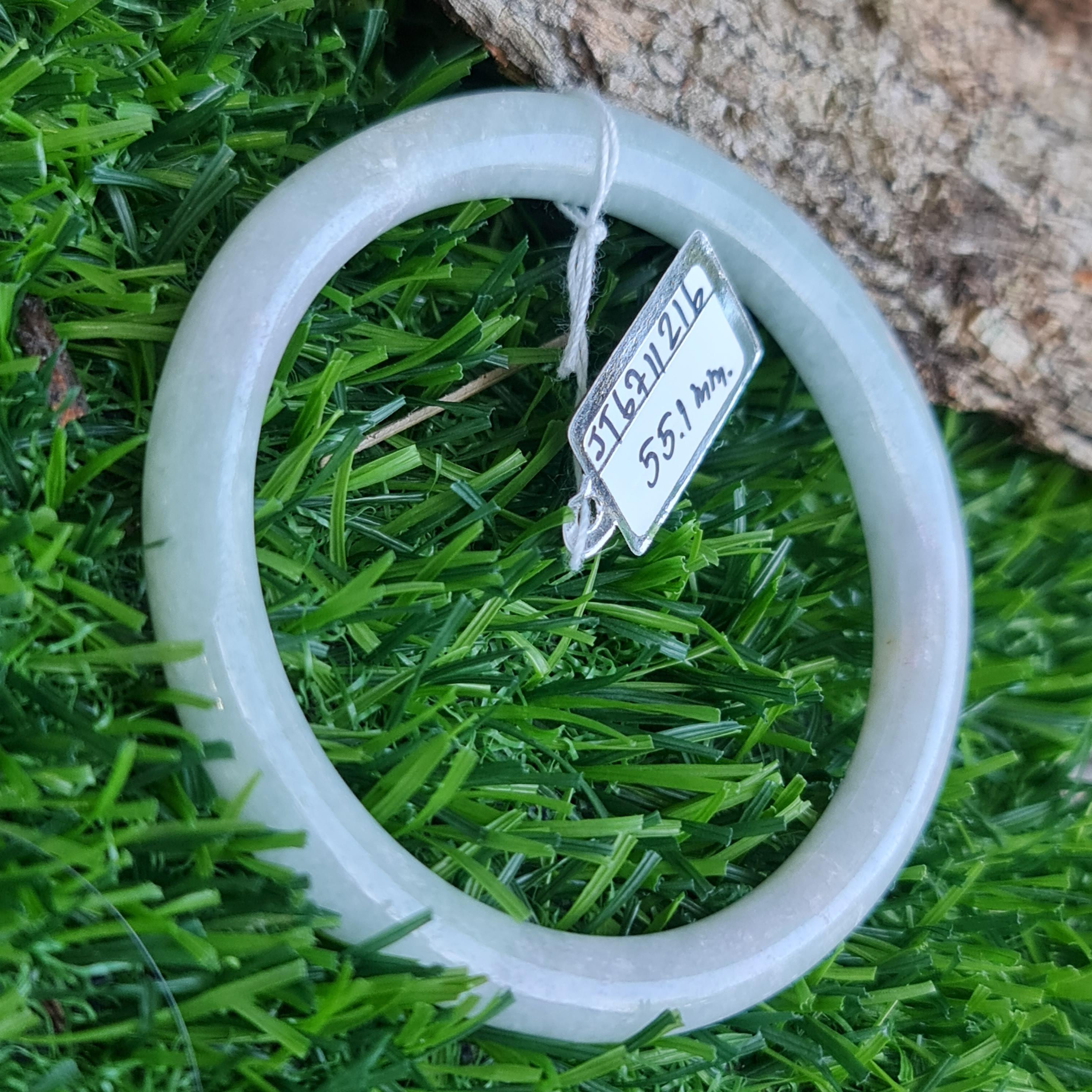 JT6711216 หยก พม่า แท้ Jade กำไลหยก (Jadeite bracelet) พม่า (Myanmar) 55.1 มม.