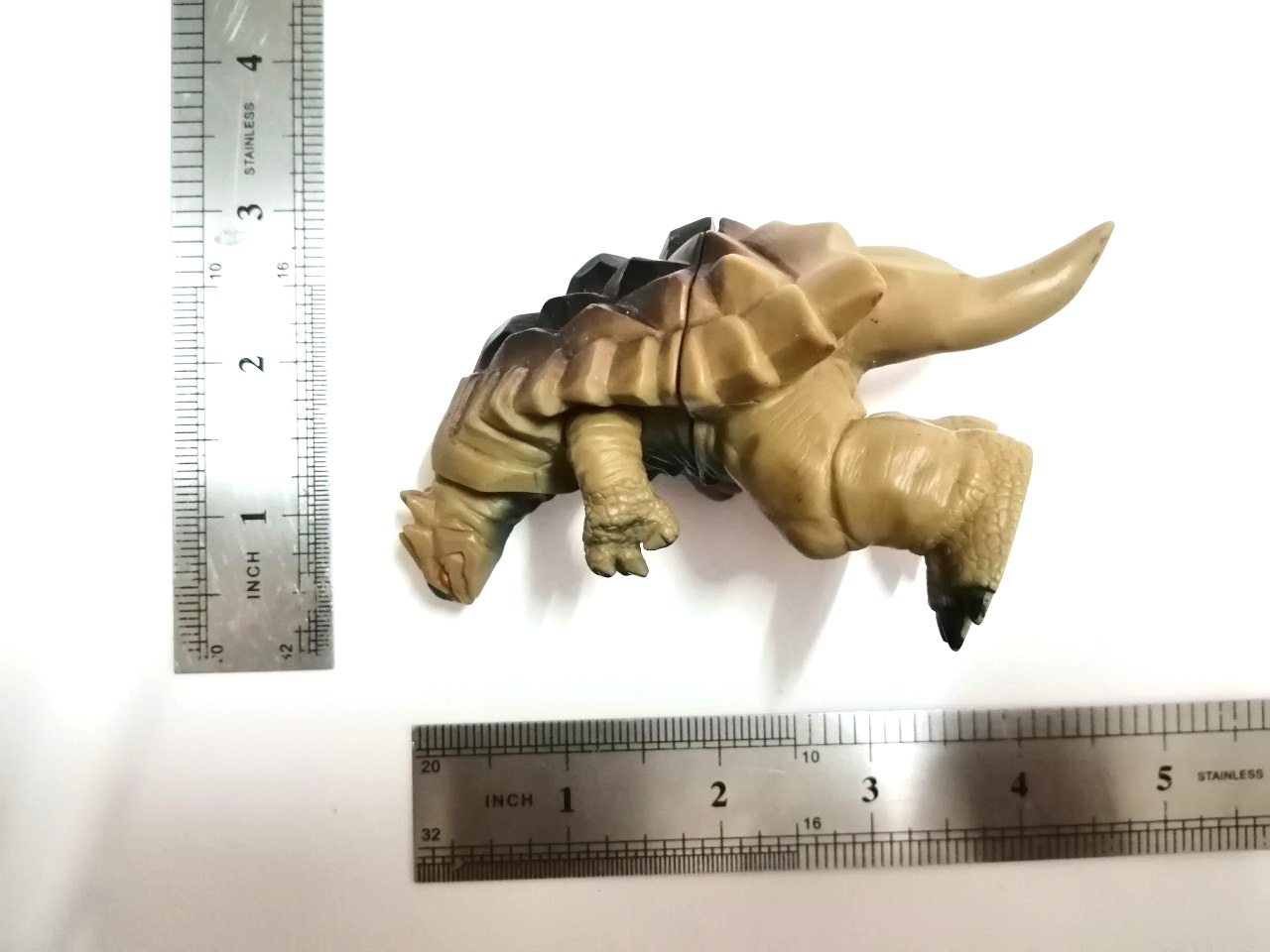 ซอฟ สัตว์ประหลาด ไกลคีส จากอุลตร้าแมน ไดน่าขนาด 4 นิ้ว งาน bandai chaina ปี 2009 สภาพดี Soft Monster Graikis from series Ultraman Dyna