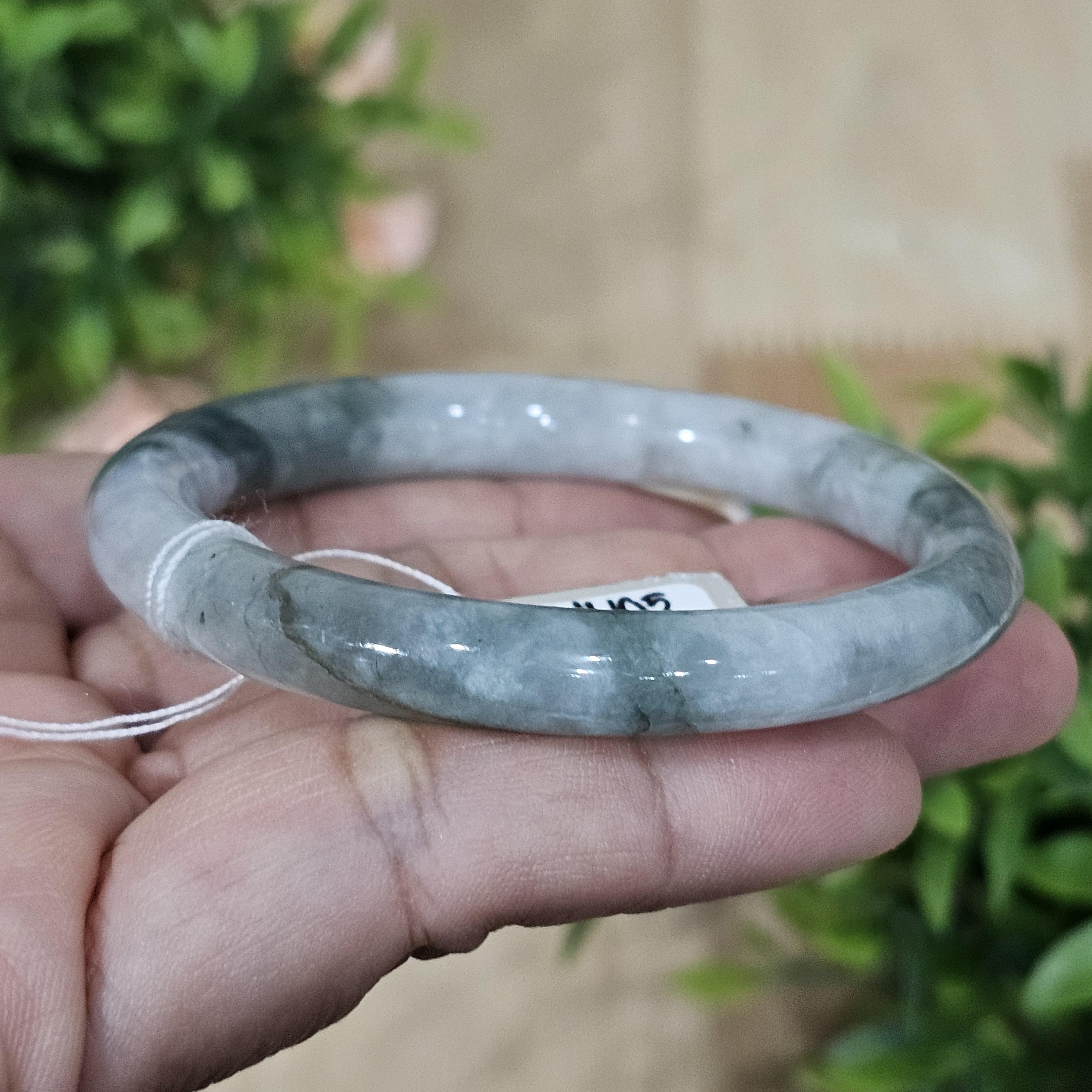 JB6711105 หยก พม่า แท้ Jade กำไลหยก (Jadeite bracelet) พม่า (Myanmar) 50.1 มม.