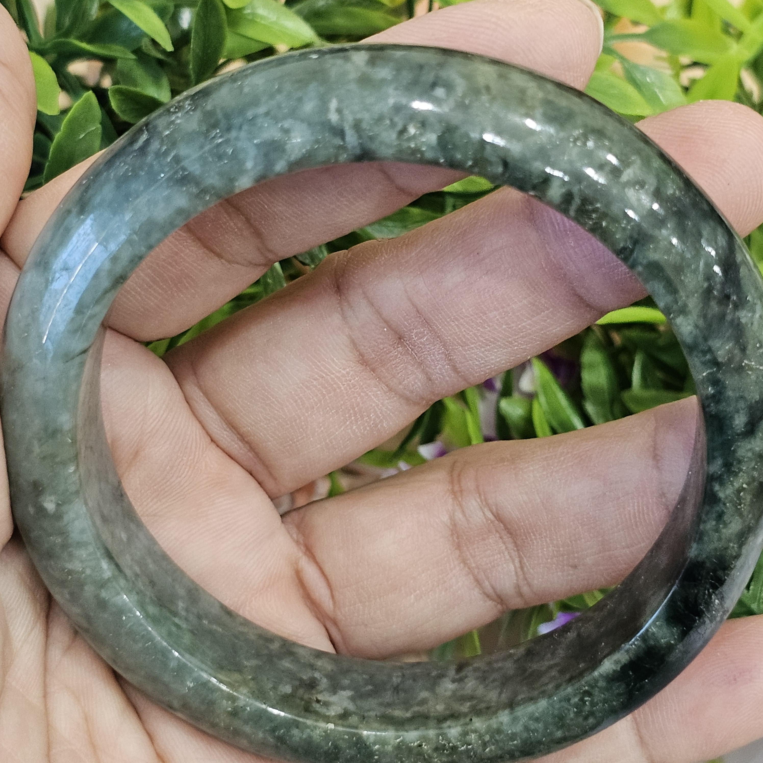 หยก พม่า แท้ Jade กำไลหยก (Jadeite bracelet) พม่า (Myanmar) 61.9 มม.