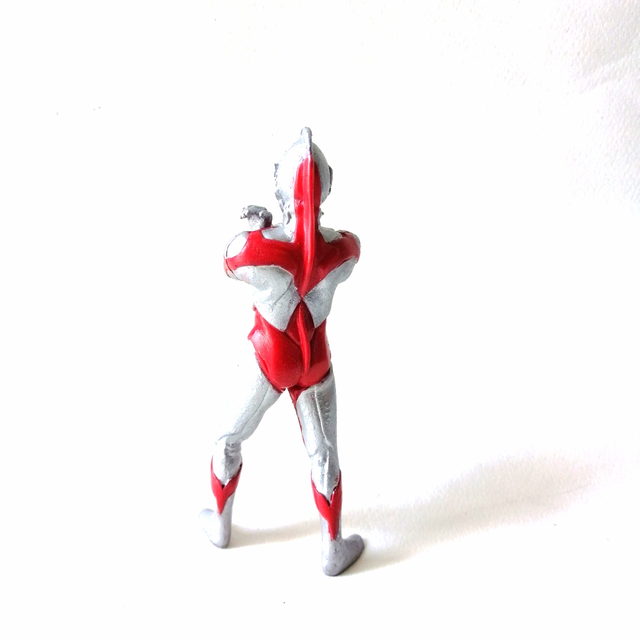 แคนดี้ทอย Apext อุลตร้าแมนมิลเลเนี่ยม งานฟิชโช่ ไม่มีฐาน -แยกแขนได้ หน้าติดกาวถาวร ซ่อมสี Candy toy, Ultraman Millenium, Fisho, arms separated, face glued, color repaired