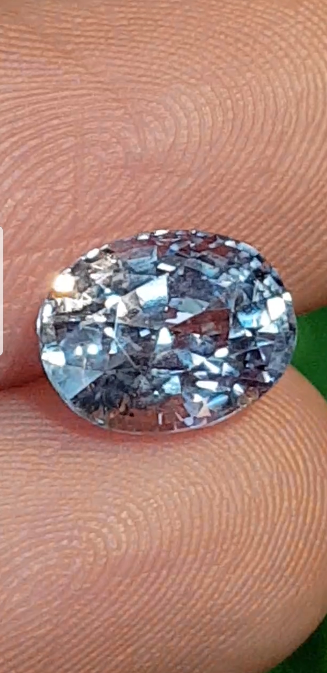 พลอย คัลเลอร์เชนจ์ แซฟไฟร์ Color Change Sapphire 2.77 กะรัต (Cts.) ดิบ พร้อมใบเซอร์ พลอยแท้ อัญมณีมงคลประจําวันเกิด เครื่องประดับพลอย