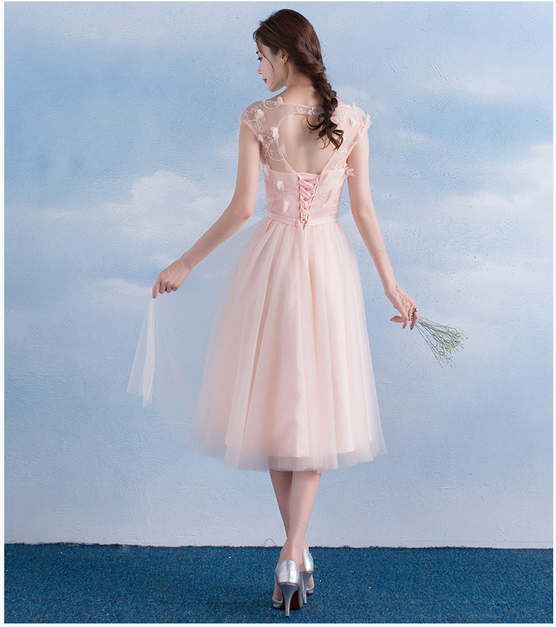 Pre-order ชุดราตรีสั้น ชุดเพื่อนเจ้าสาว ช่วงบนตกแต่งด้วยผ้าลูกไม้ คาดโบว์ที่เอว กระโปรงตาข่าย มีหลายแบบ สีชมพู (เชือกผูกหลัง)