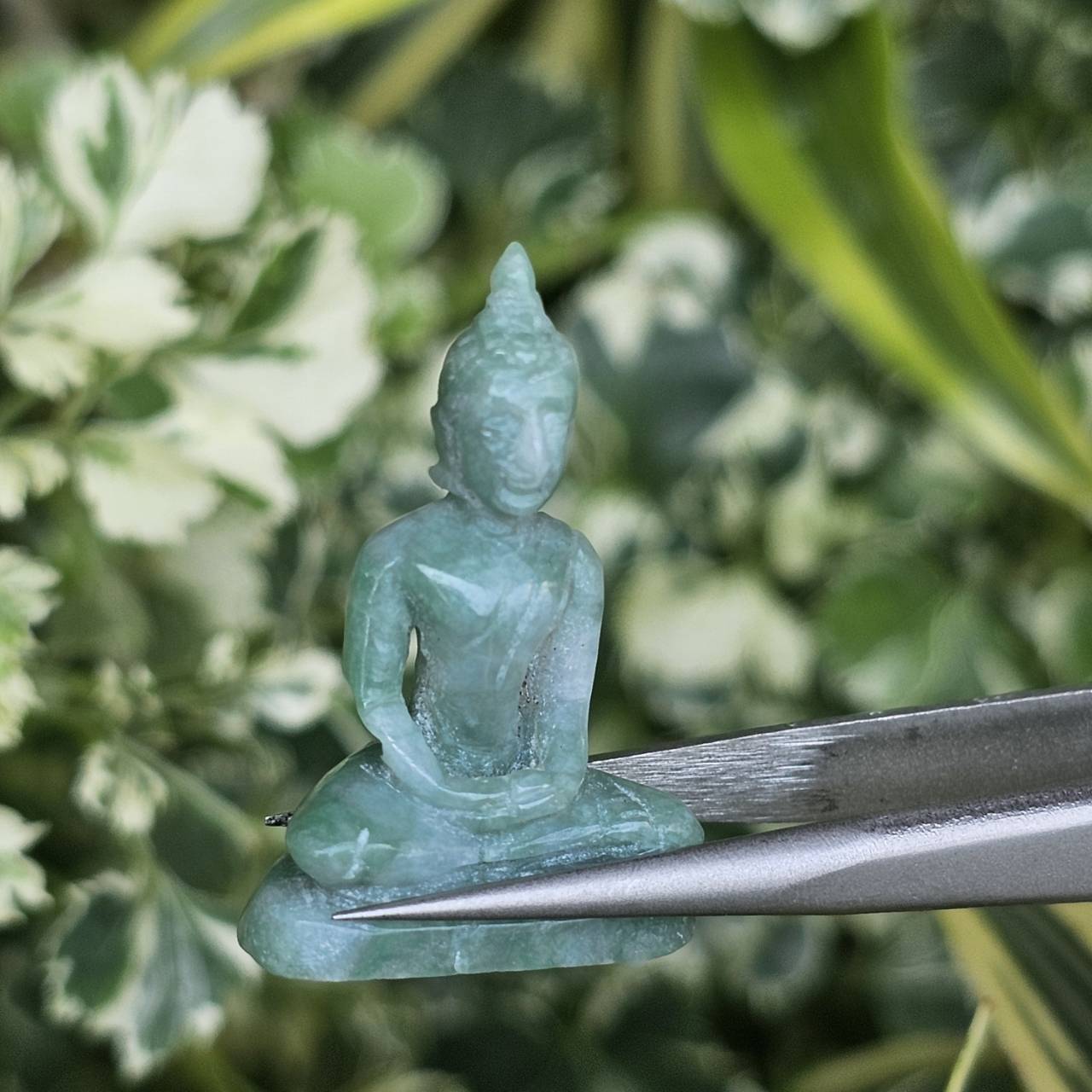 หยก แกะสลัก รูป พระ (Burmese jadeite) 22.76 กะรัต (cts.) หยก พม่า แท้