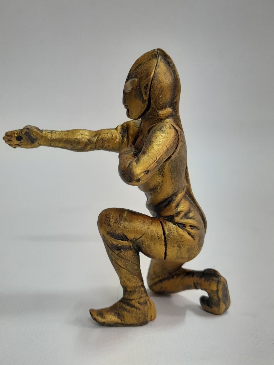 มีหลายภาพ,ฟิกเกอร์ยางตัน รีเพ้นท์ อุลตร้าแมนตัวพิเศษ ท่าปล่อยอุลตร้าสแลช ขนาดตามรูป มือสองสภาพดี มีรอยบ้าง