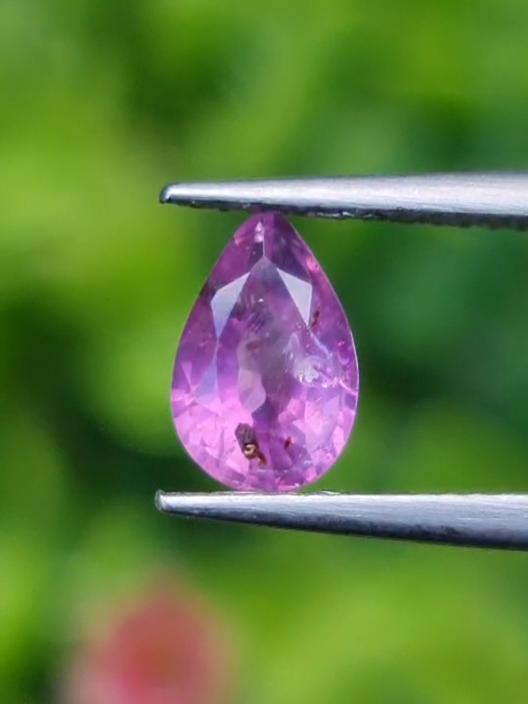 พลอย เพอเพิล แซฟไฟร์ สีม่วง Purple Sapphire 0.94 กะรัต (Cts.) พลอยแท้ อัญมณีมงคลประจําวันเกิด เครื่องประดับพลอย