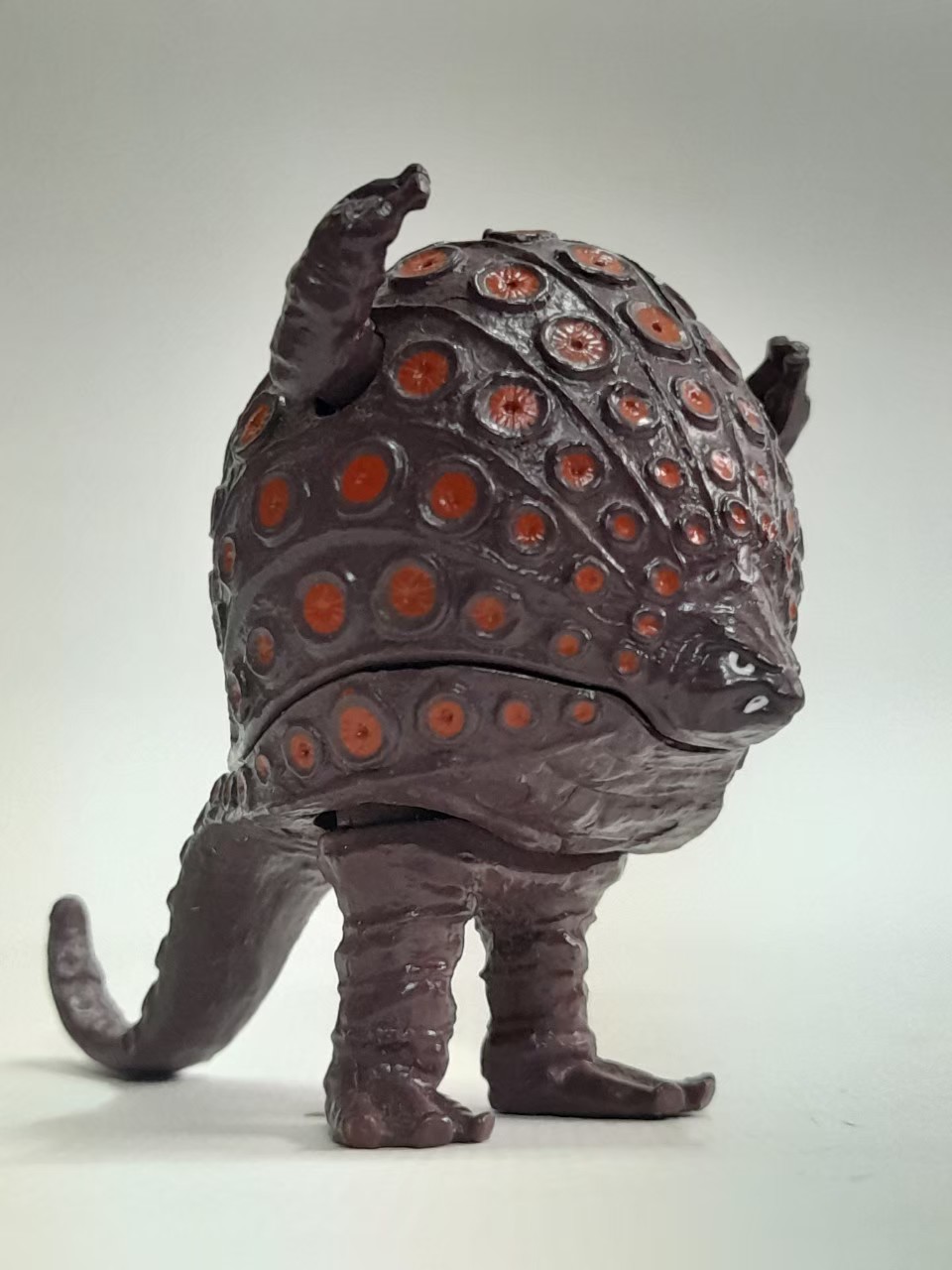 มีหลายภาพ,กาชาปอง ยางตัน สัตว์ประหลาด ทัคคอง จากอุลตร้าแมนแจ๊ค มือสอง สภาพดี ขนาดตามรูป มีรอยบ้าง