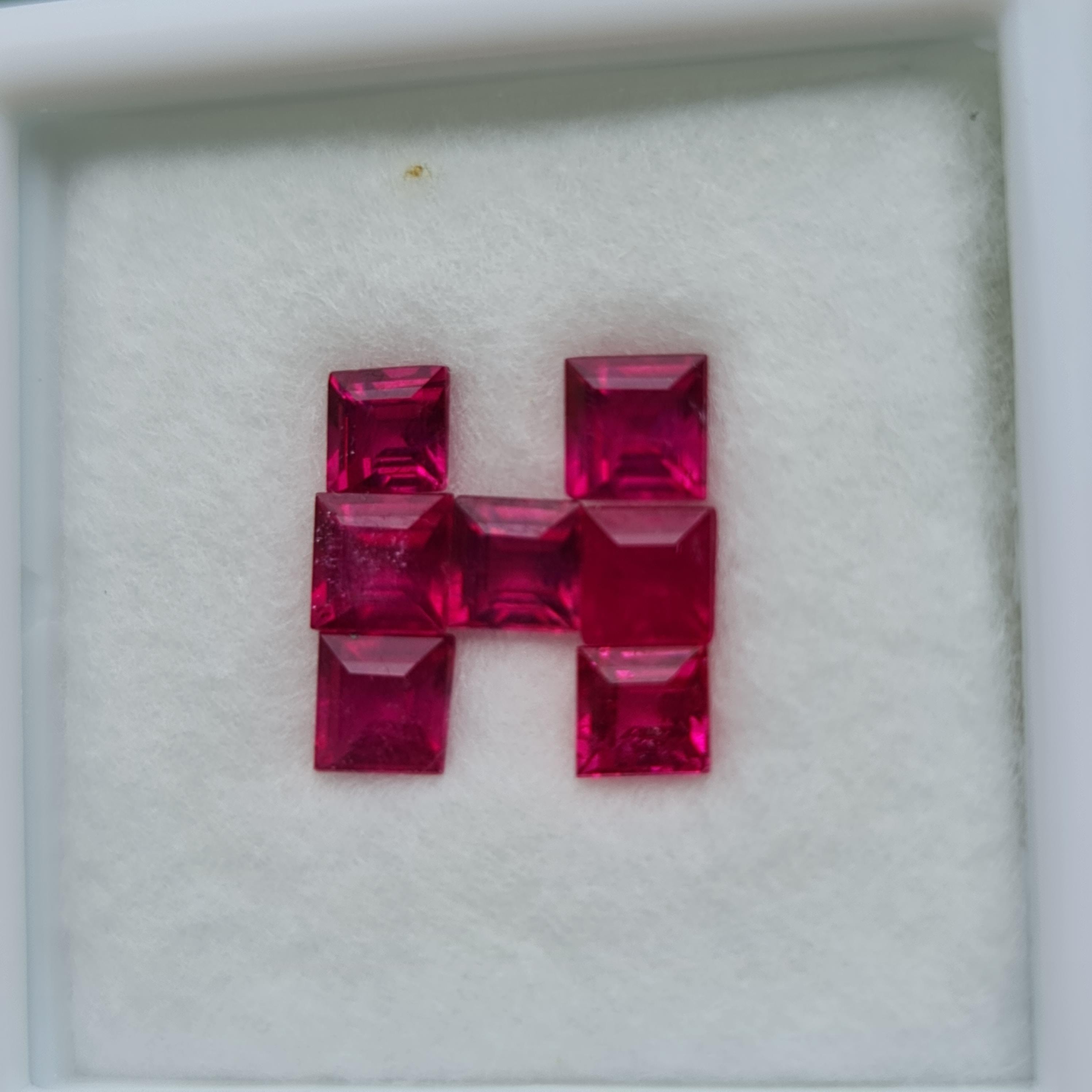 พลอย ทับทิม Ruby sapphire 7 เม็ด 4.00 กะรัต (Cts.) พลอยแท้ อัญมณีมงคลประจําวันเกิด เครื่องประดับพลอย