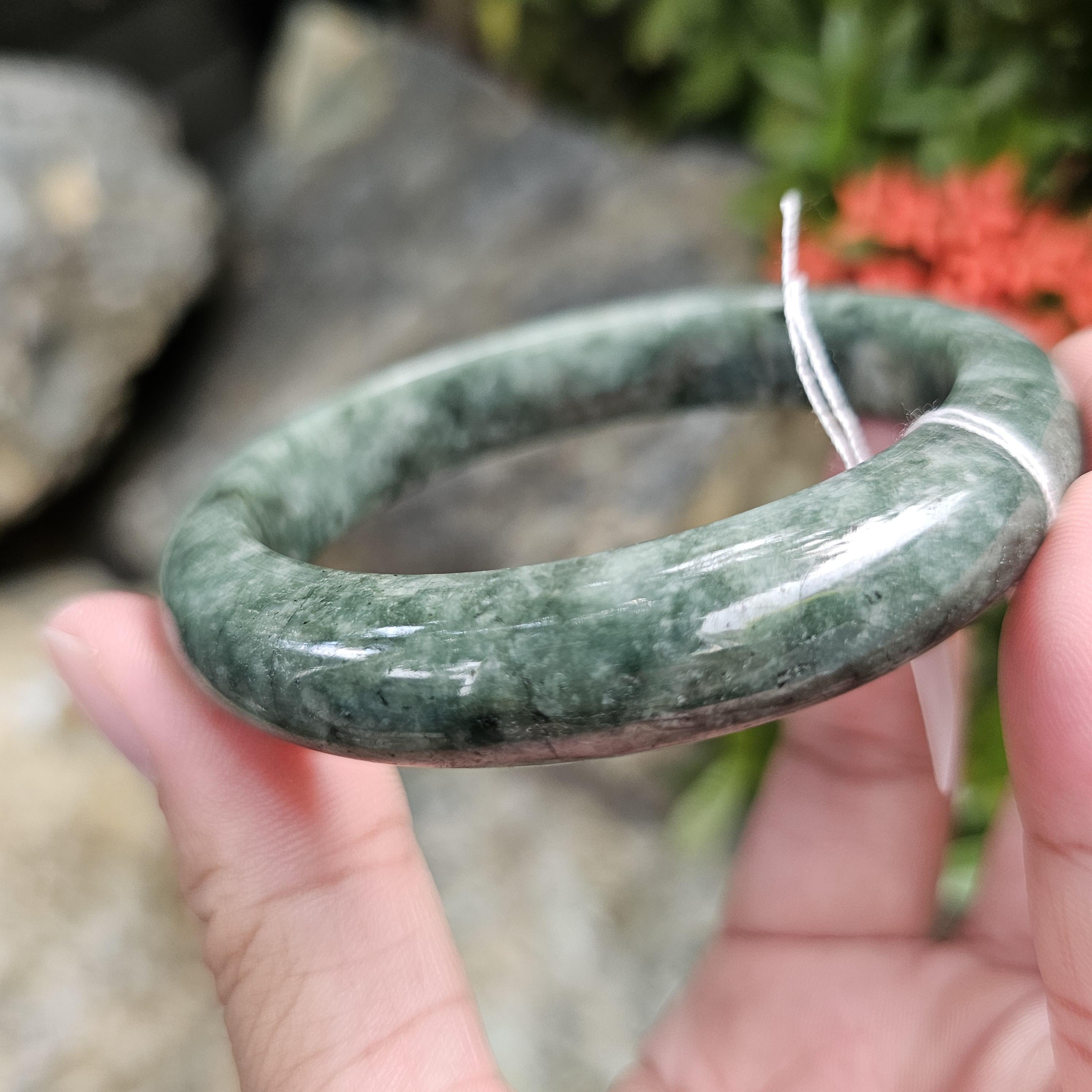 JB6804008 หยก พม่า แท้ Jade กำไลหยก 63.3 มม. (Jadeite bracelet) พม่า (Myanmar)