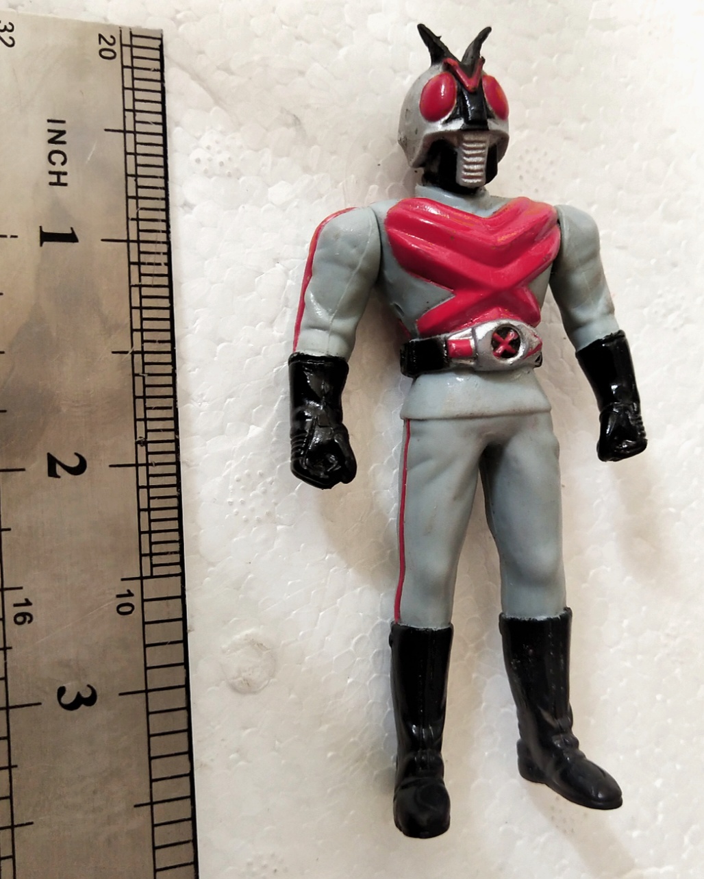 ของสะสมเก่า ฟิกเกอร์ 3.5 นิ้ว ไรเดอร์ เอ๊กซ์ ของพรีเมี่ยม เซเว่นอีเลฟเว่น งานไทย ปี2000 แกะแพคแล้ว