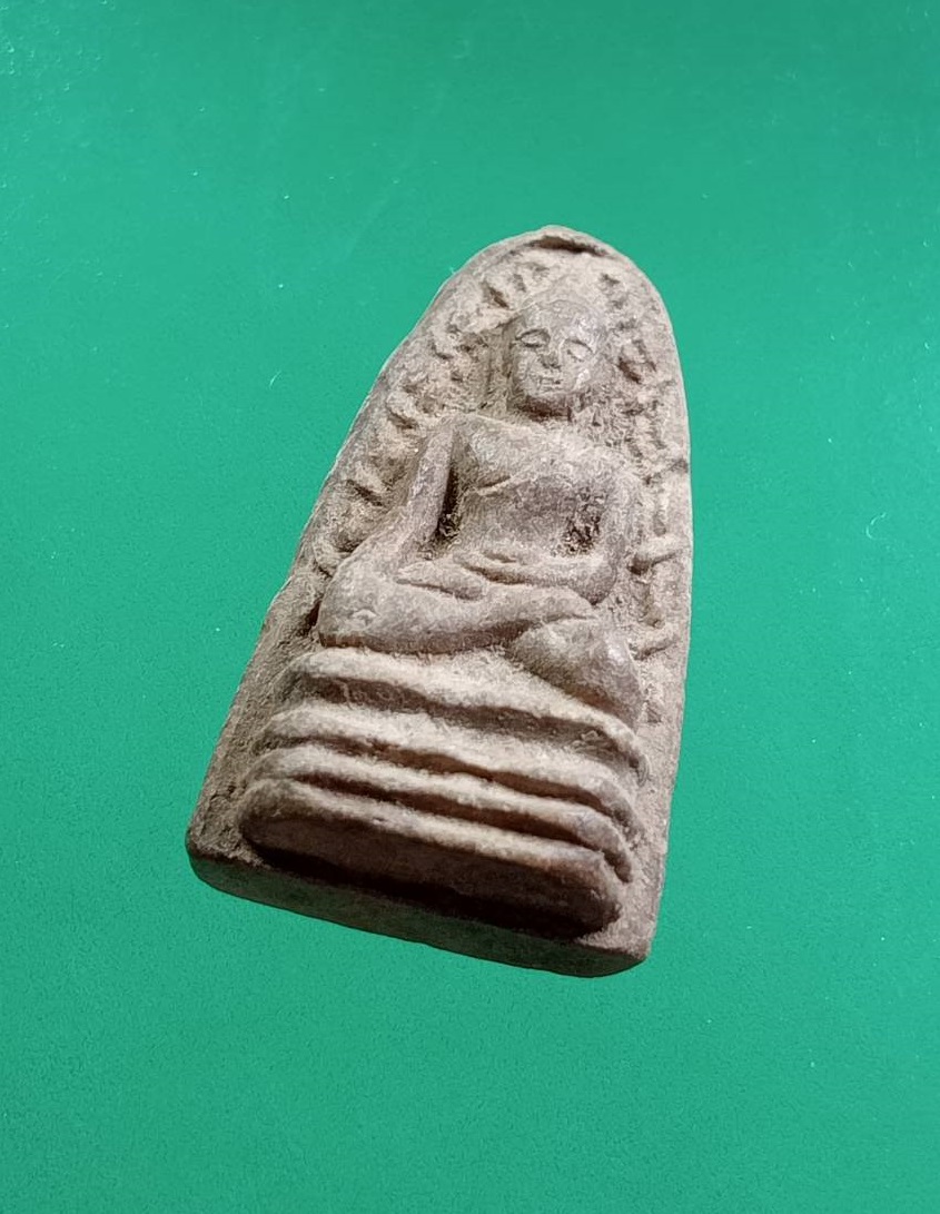 ผ3344 พระรอด วัดพระพุทธบาทถ้ำป่าไผ่ จ.ลำพูน