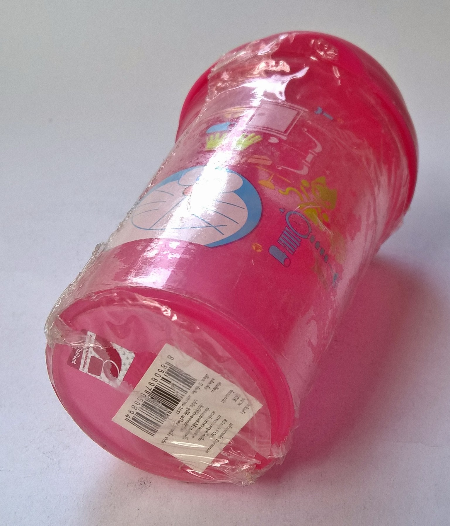 ของสะสม แก้วน้ำพลาสติกขนาดประมาณ 12 ออนซ์ ลายโดราเอม่อนและเพื่อน Doraemon Collection