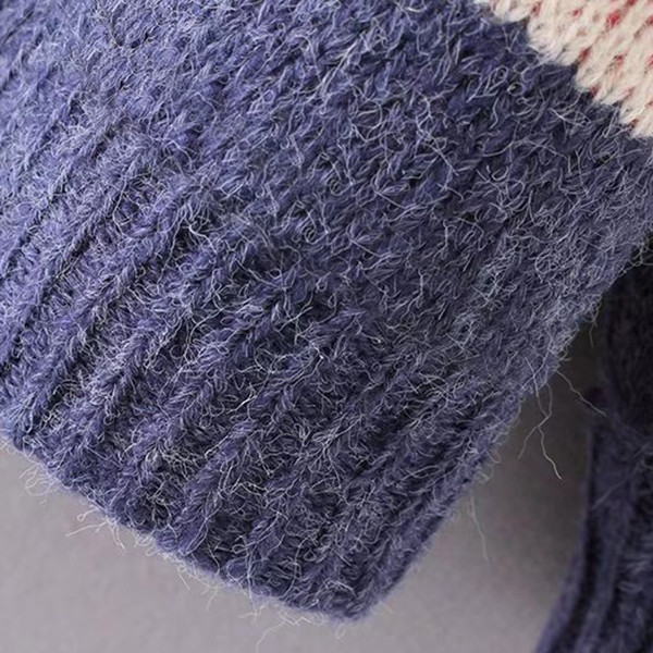 CARDIGAN เสื้อคลุมไหมพรมคอวี ผ้าหนานุ่มถักลายวินเทจ (12270B)