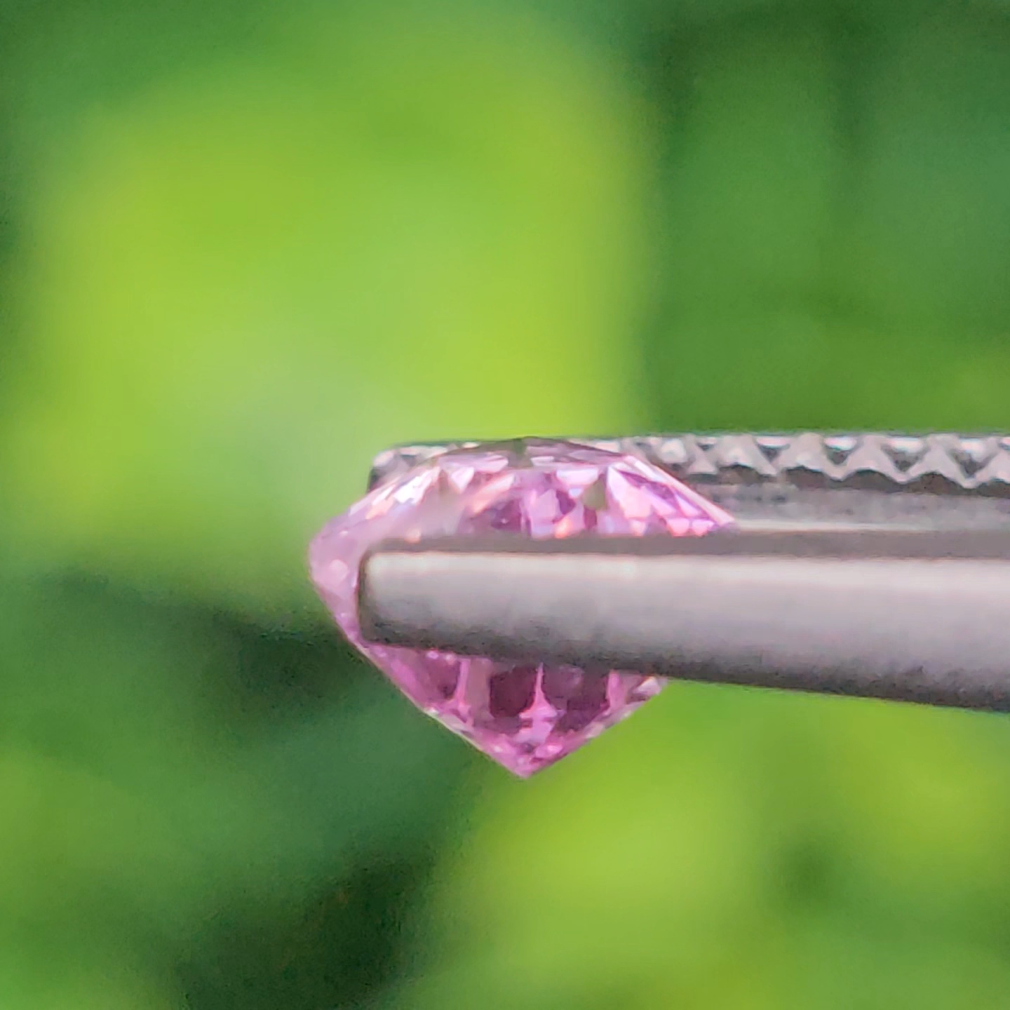 พลอย ชมพู พิ้ง แซฟไฟร์ Pink Sapphire 1.15 กะรัต (Cts.) พร้อมใบเซอร์ พลอยแท้ อัญมณีมงคลประจําวันเกิด เครื่องประดับพลอย