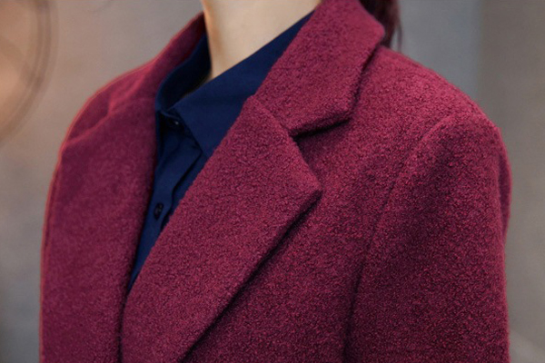 เสื้อโค้ทกันหนาวตัวยาว ผ้าวูลขนแกะหนา แต่งกระเป๋าคู่ (12163X)