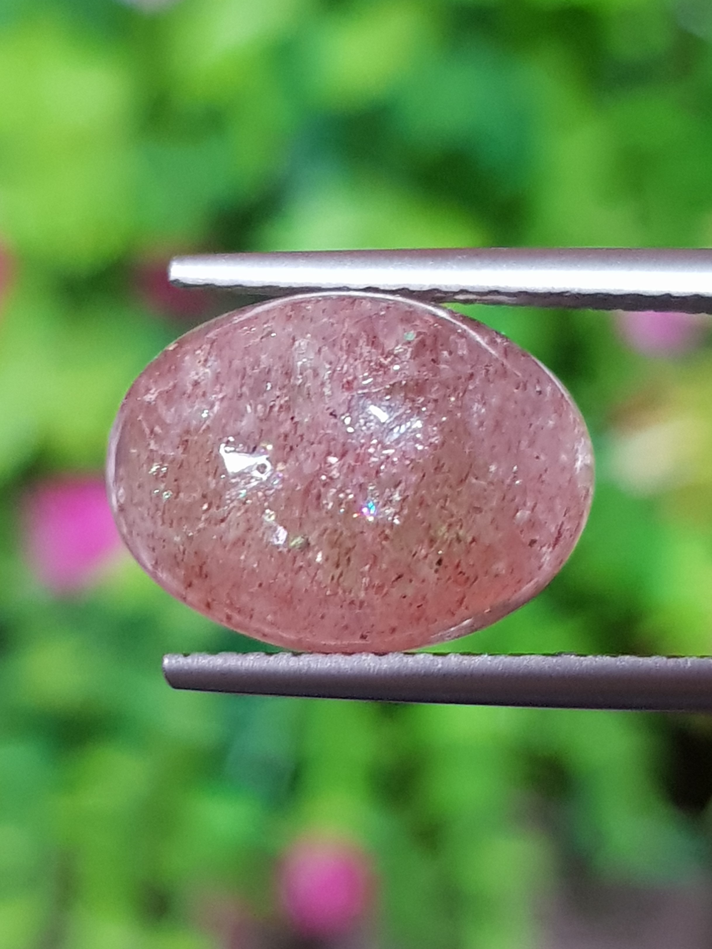 พลอย สตอเบอรี่ ควอตซ์ Strawberry Quartz 7.32 กะรัต (Cts.) พลอยแท้ อัญมณีมงคลประจําวันเกิด เครื่องประดับพลอย