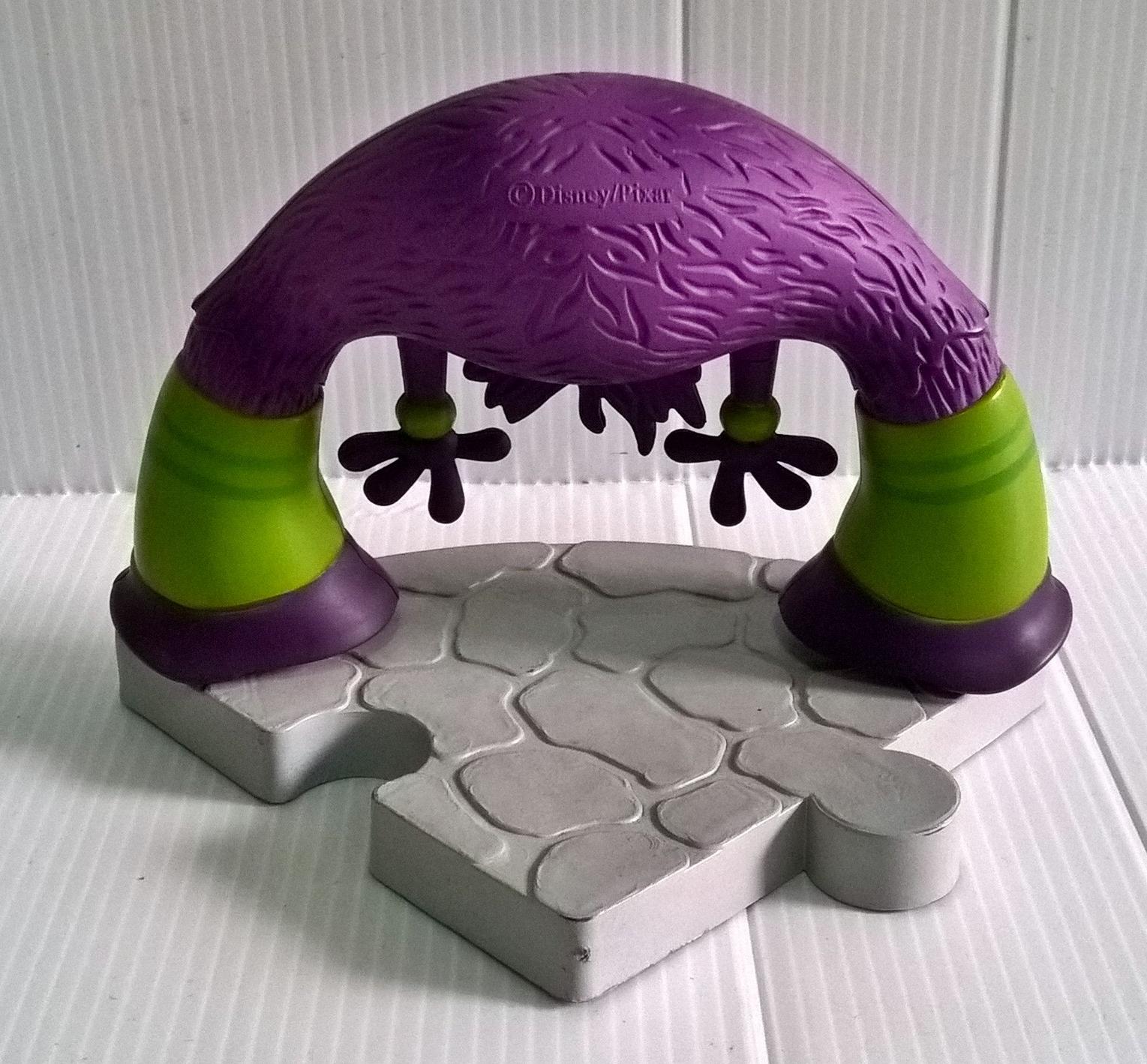 ของเล่นจาก ART จากภาพยนต์อนิเมชั่นเรื่อง Monster University