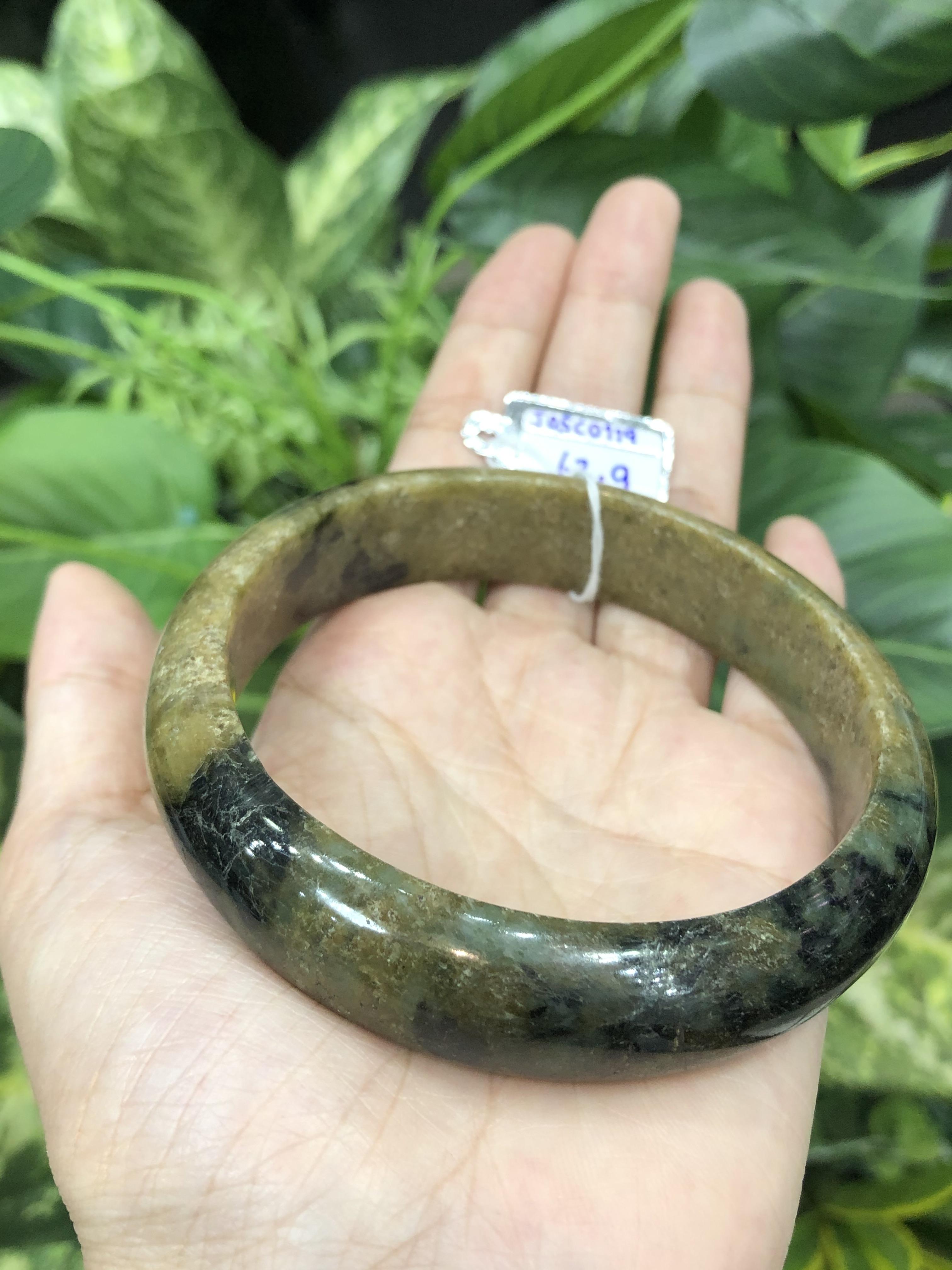 J05C0119 หยก พม่า แท้ Jade กำไลหยก 62.9 มม (Jade bracelet) พม่า (Myanmar)