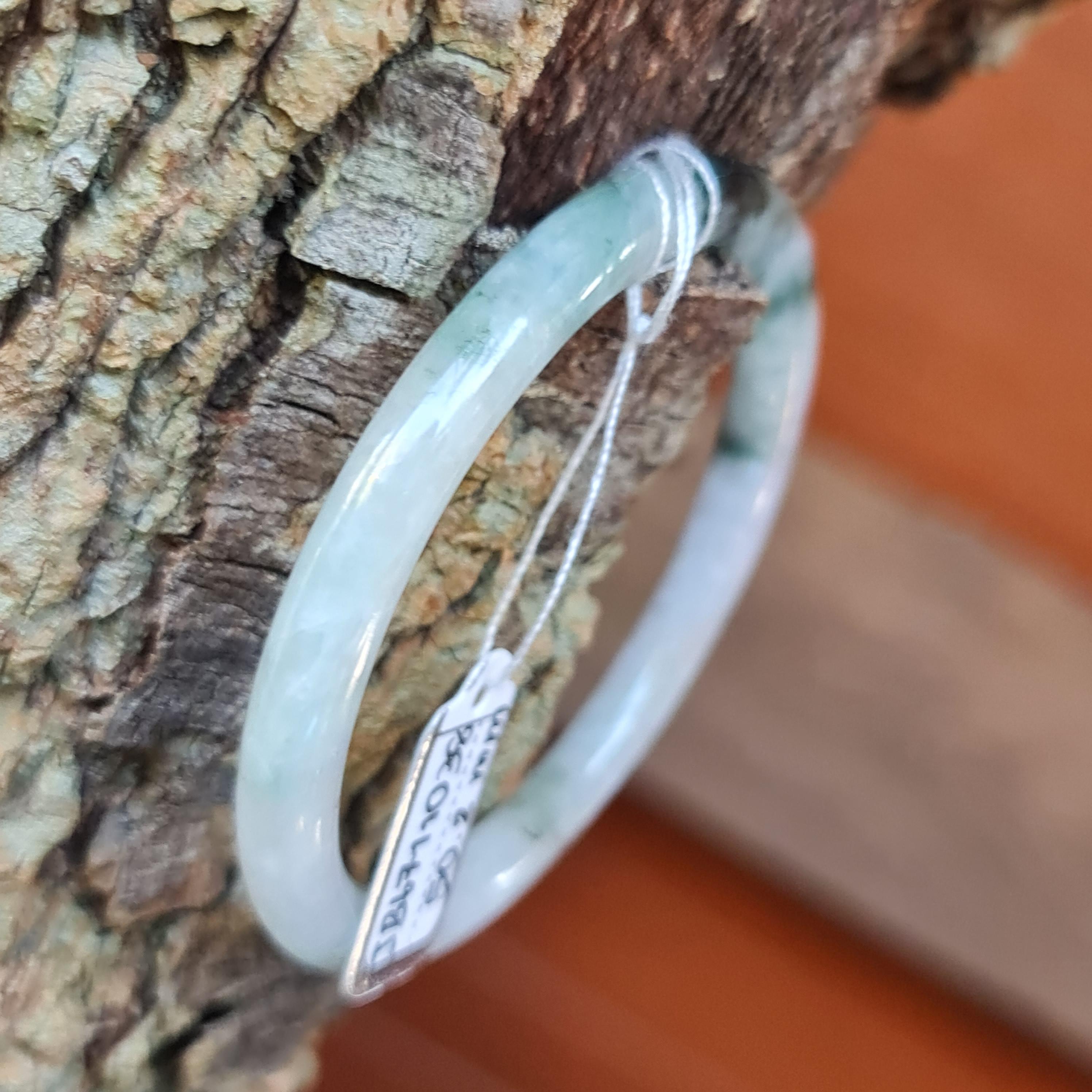 JB6711038 หยก พม่า แท้ Jade กำไลหยก (Jadeite bracelet) พม่า (Myanmar) 50.2 มม.