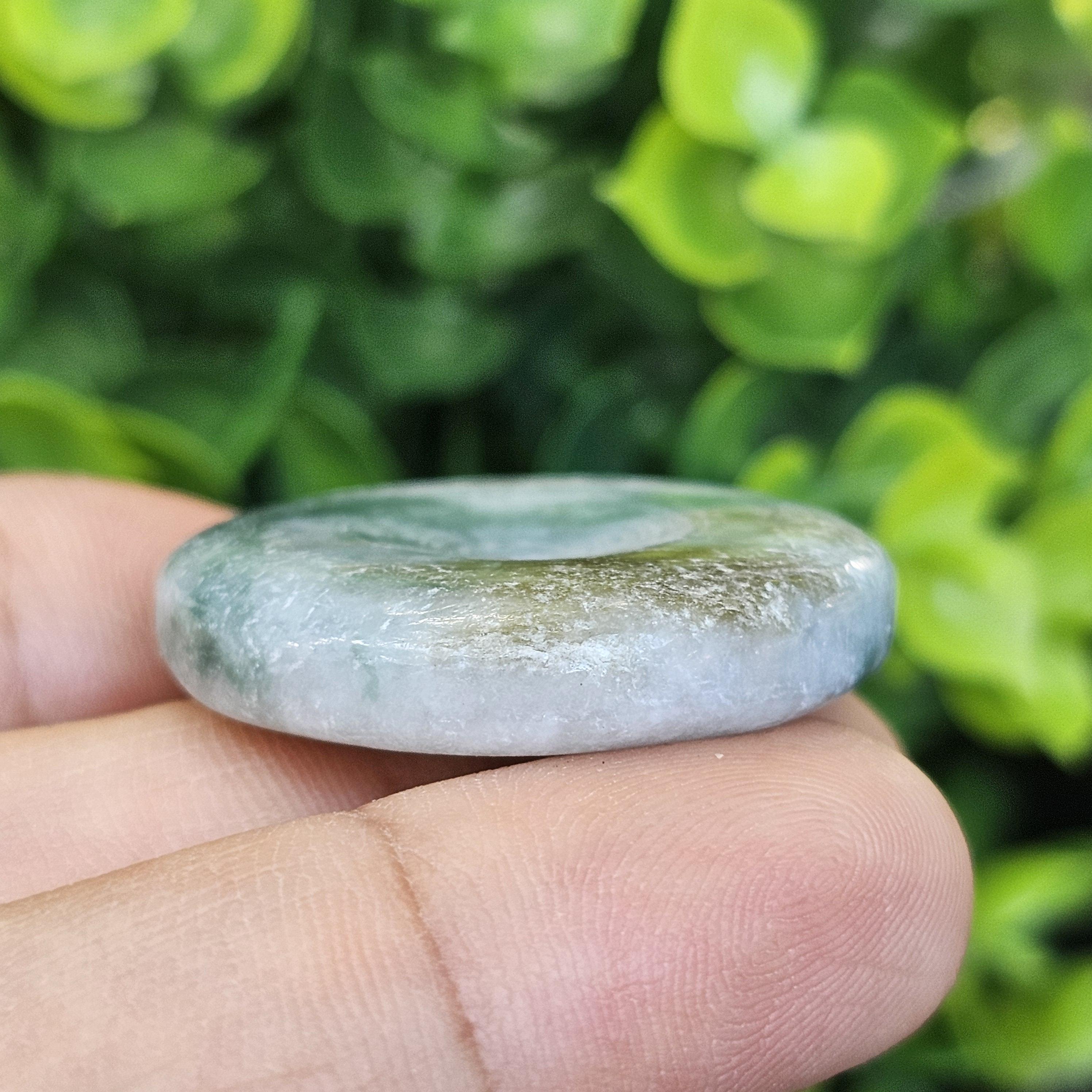 หยก พม่า แท้ Jade จี้โดนัทหยก (Bi-dise jadeite) พม่า (Myanmar) 71.53 กะรัต (Cts.)