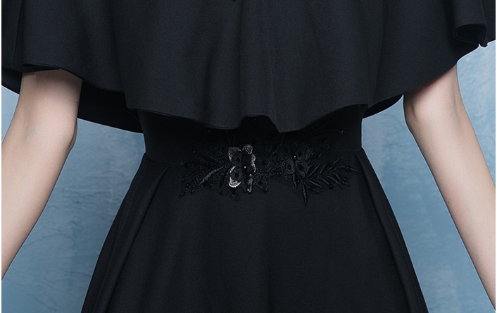 ชุดราตรียาวแขนยาวสีดำแต่งดอกไม้ผ้าชีฟอง (ซิปหลัง)