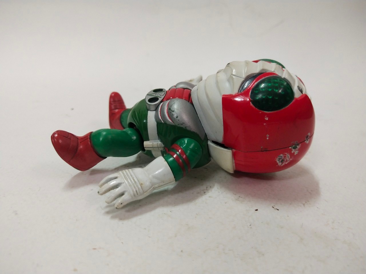 ฟิกเกอร์SD ไรเดอร์ วี3 ขนาดตามรูป งานเก่า *** ไฟไม่ติด เขาหัก งานเก่าเก็บ ตีสภาพตั้งโชว์