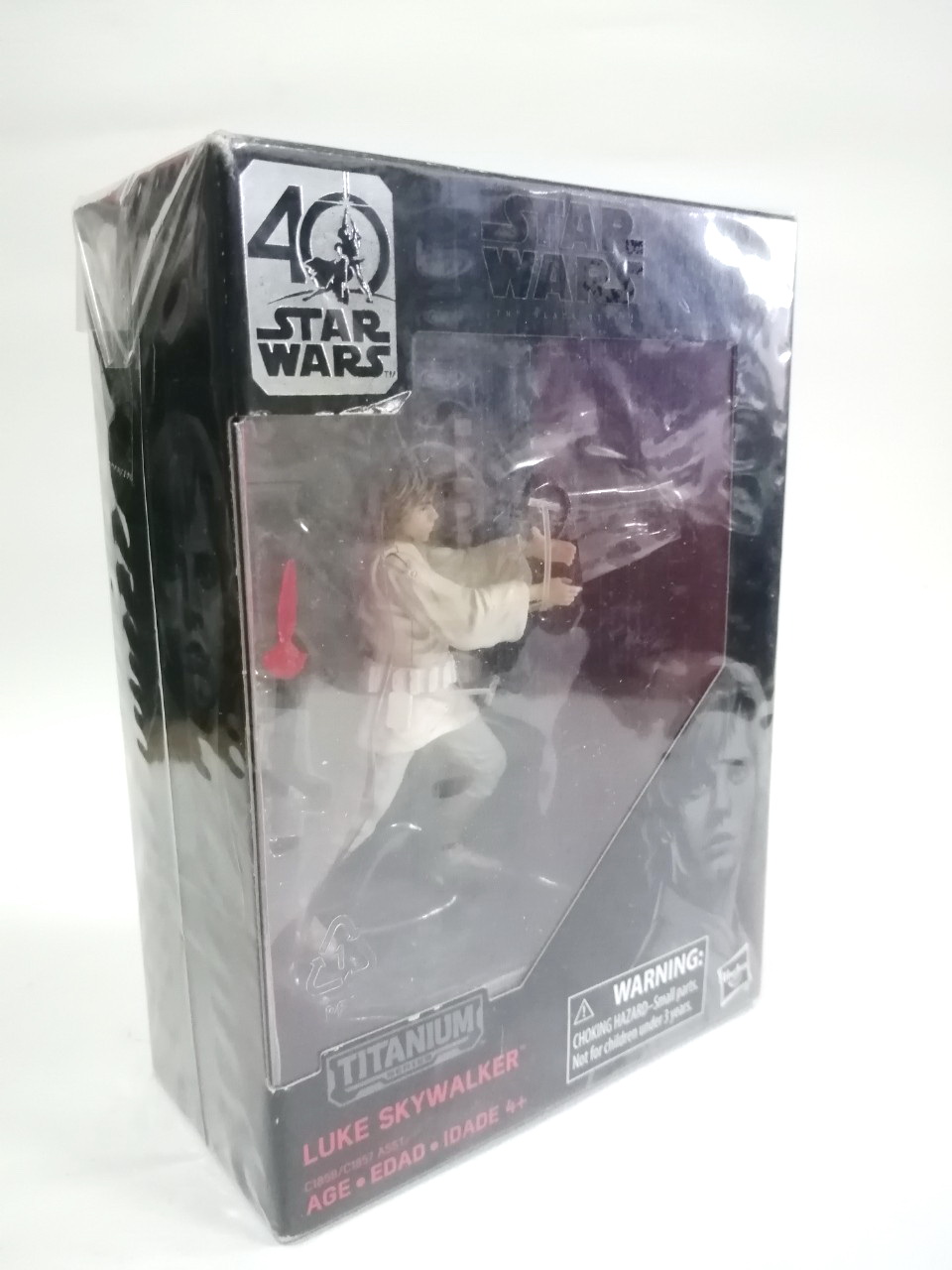 ฟิกเกอร์โลหะ ทำสีสำเร็จ ลุค สกายวอล์คเกอร์ ชุดขาว จากภาพยนตร์ STAR WARS EP.4 งานโลหะ หายาก ในกล่องสภาพดี งานสะสม