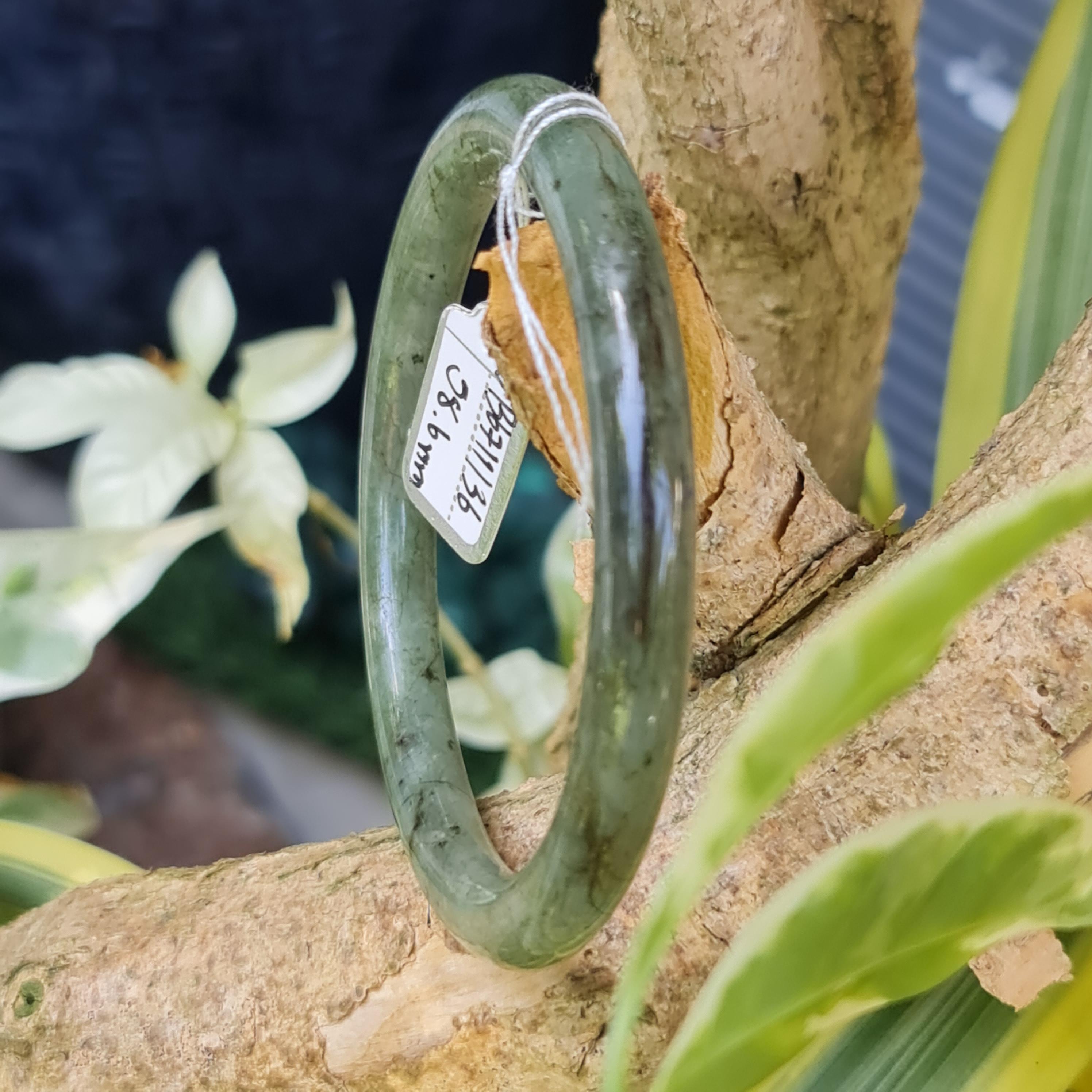 JB6711136 หยก พม่า แท้ Jade กำไลหยก 58.6 มม. (Jadeite bracelet) พม่า (Myanmar)