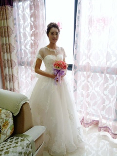 ชุดแต่งงาน แขนสี่ส่วน