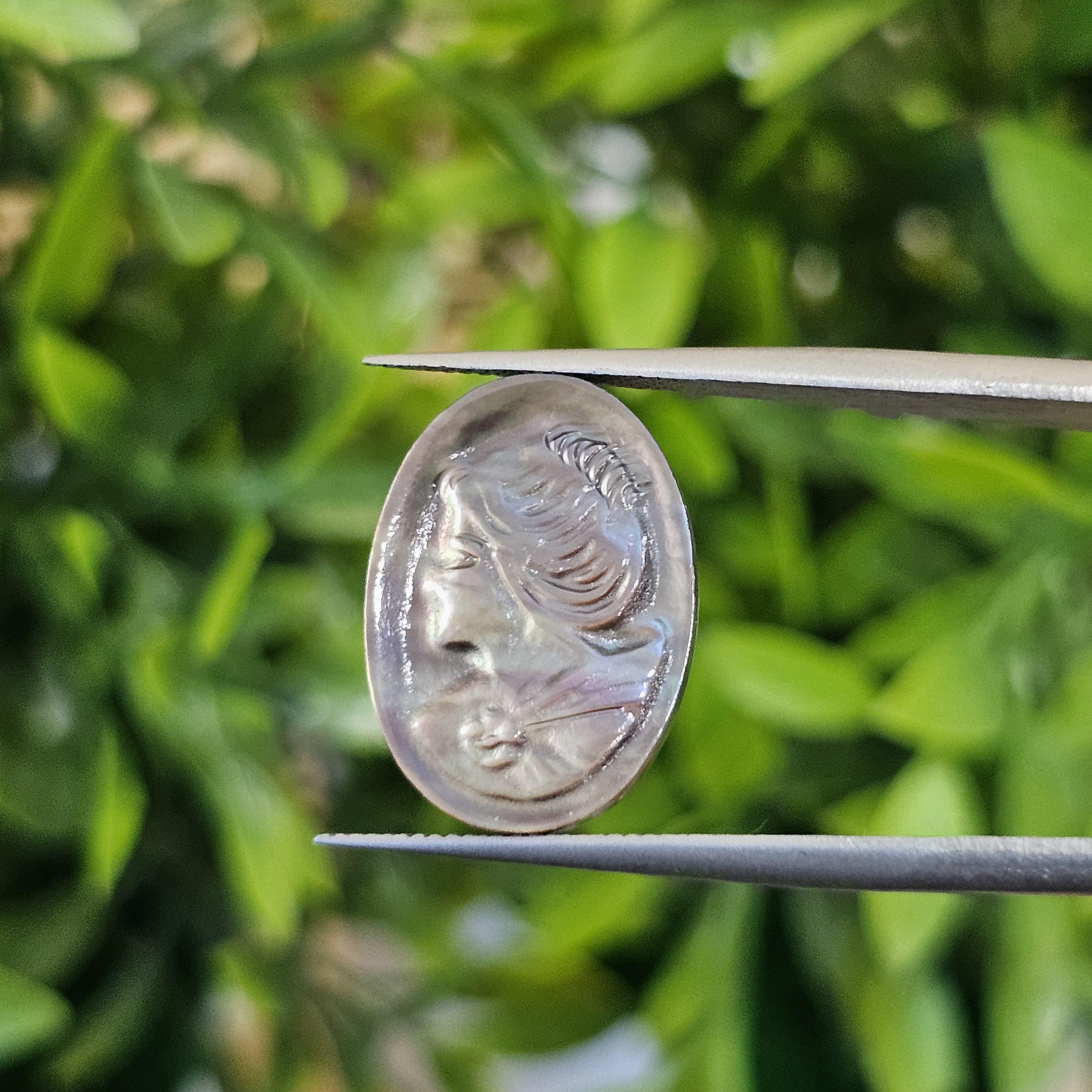 เปลือกหอยมุก แกะสลัก Pearl Shell Carved 4.50 กะรัต (Cts.) พลอยแท้ อัญมณีมงคลประจําวันเกิด เครื่องประดับพลอย