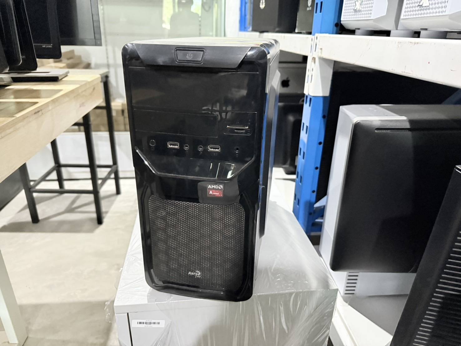 Aerocool V3X-BK (A4-6300/4GB*2/SSD 120GB/HDD 160GB)