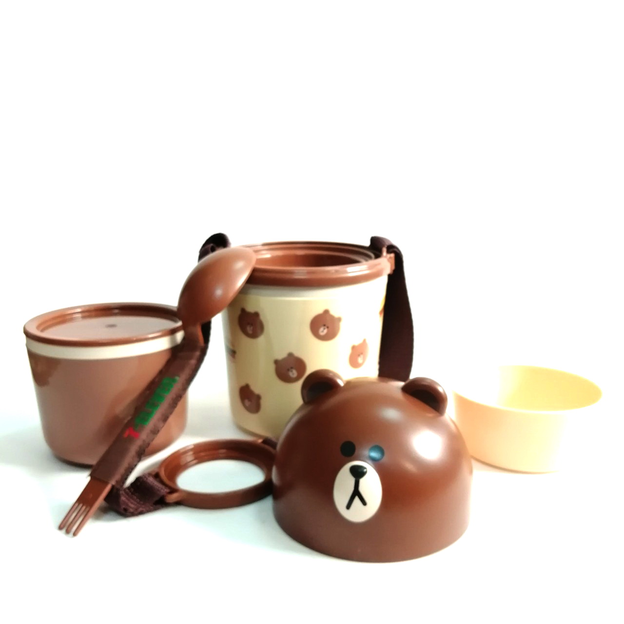 ชุดปิ่นโตหมีบราวน์ brown แคแรคเตอร์ จาก LINE สามารถแยกออกจากกัน ได้4ชิ้น(ตามรูป) สภาพดี ขนาดตามรูป มีรอยบ้าง