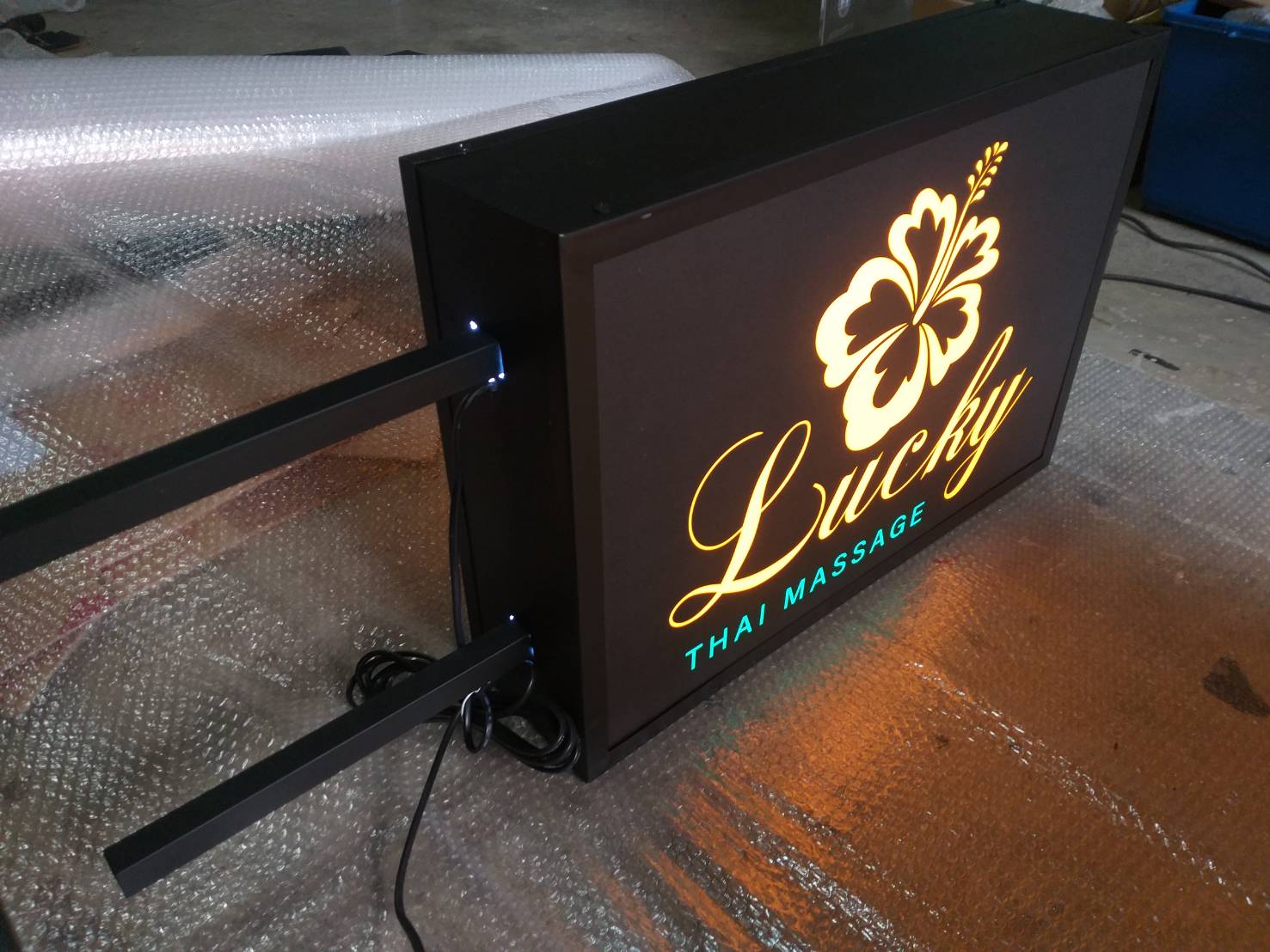 ป้ายกล่องไฟ