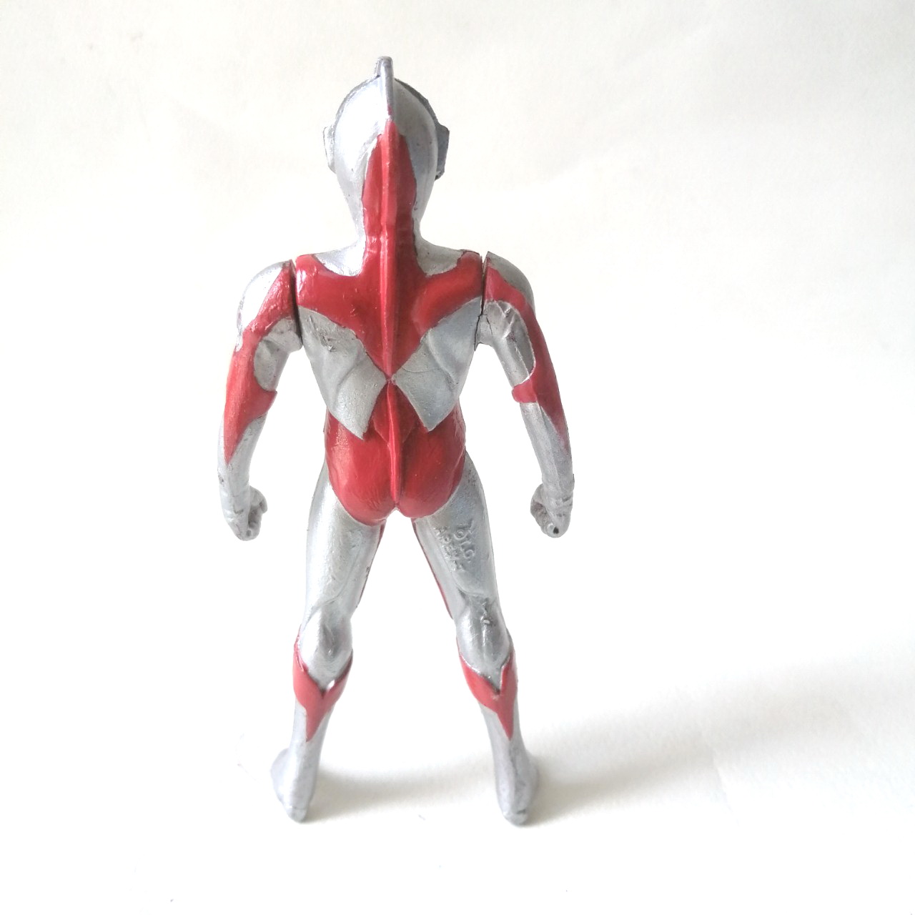 อุลตร้าแมน มิลเลนเนียม Utraman Millenium งานเอเพ๊กซ์ทอย ApexT งานไทย มีใบปิด ฐาน อยู่ครบ ***ทำสีใหม่ มีตำหนิตามภาพ