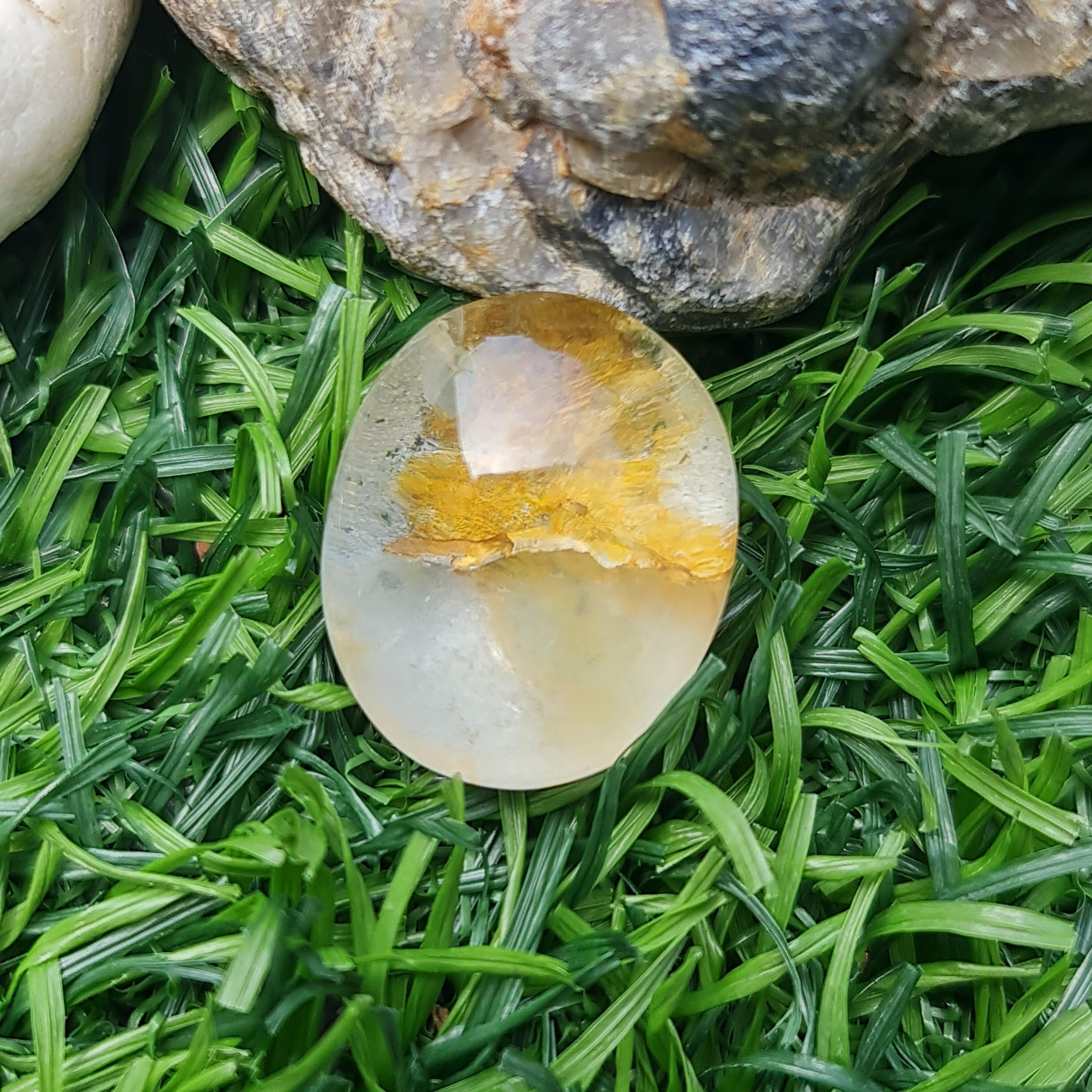 โป่งข่าม ควอตซ์ Rutilated Quartz 31.50 กะรัต Cts. พลอยแท้ อัญมณีมงคลประจําวันเกิด เครื่องประดับพลอย