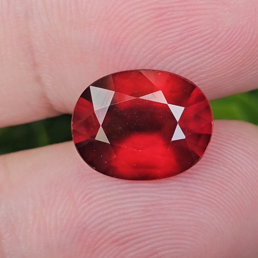 พลอย เฮลโซไนท์ การ์เน็ท Hessonite Garnet 6.25 กะรัต (Cts.) พลอยแท้อัญมณีมงคล ประจําวันเกิด เครื่องประดับพลอย
