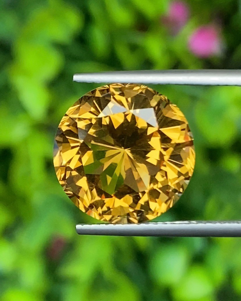 พลอย ซิทริน Citrine 10.32 กะรัต (Cts.) พลอยแท้ อัญมณีมงคลประจําวันเกิด เครื่องประดับพลอย