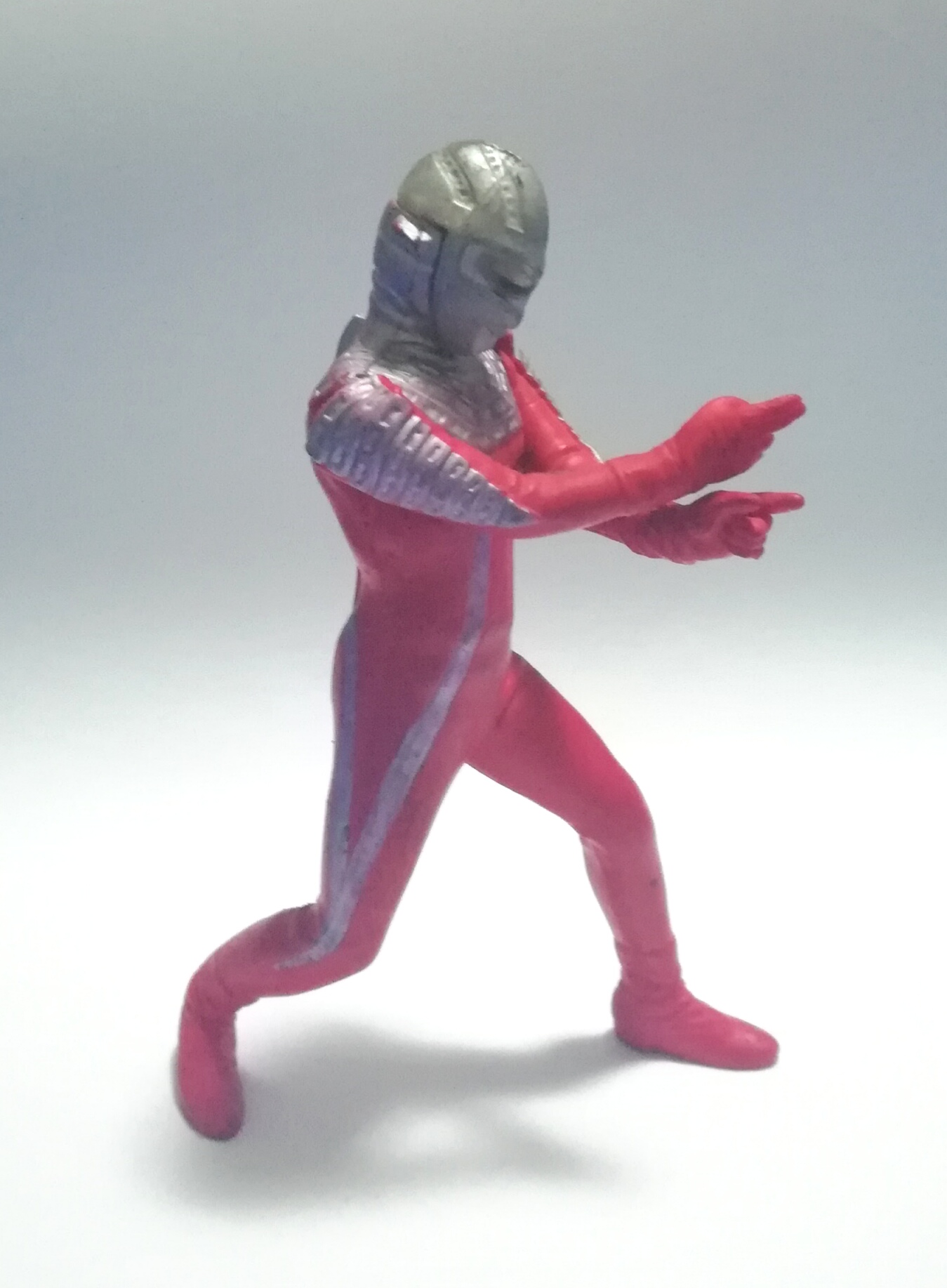 ของสะสม แคนดี้ทอย อุลตร้าเซเว่น **ไม่มีไอซ์สลักเกอร์บนหัวตามภาพ_มือ2