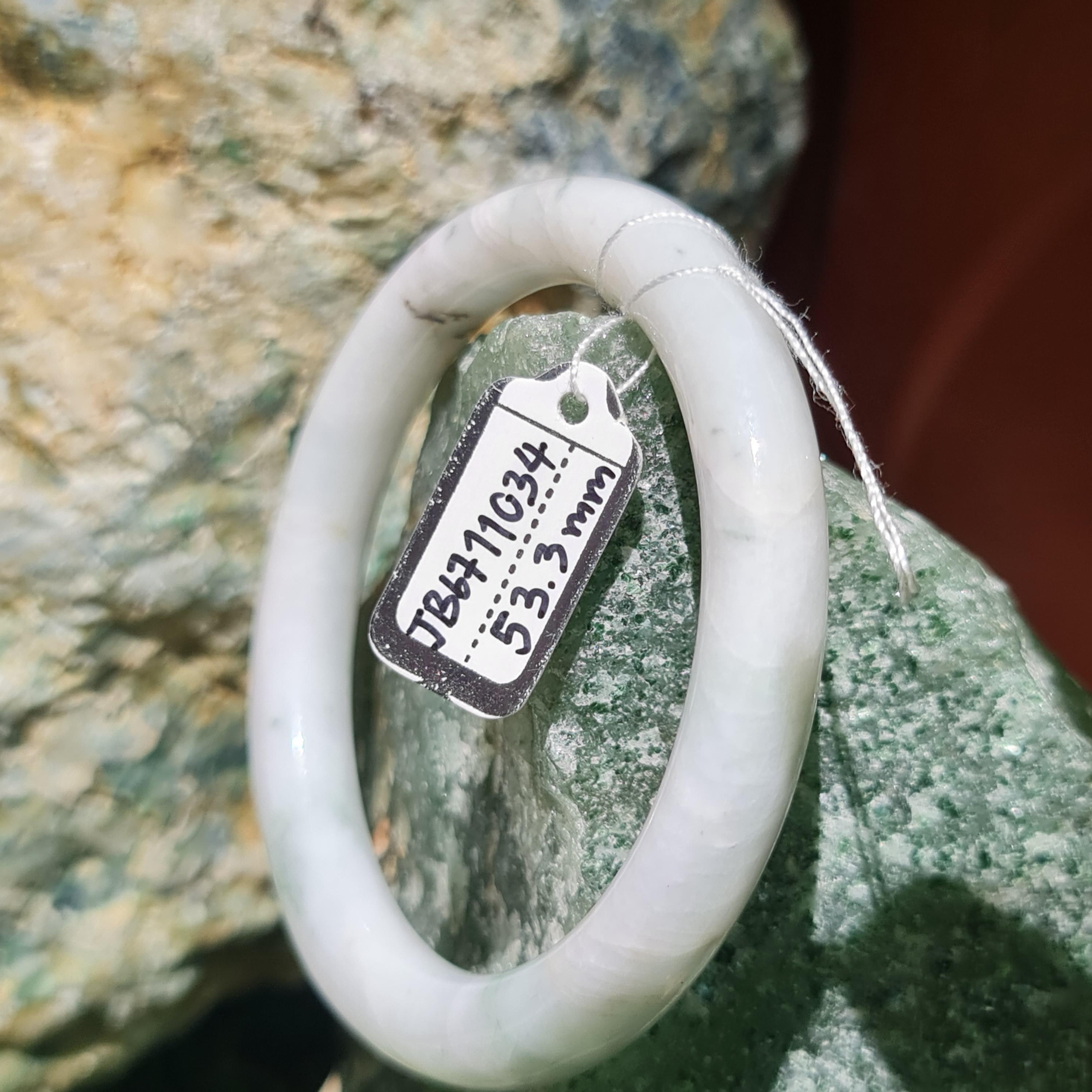 JB6711034 หยก พม่า แท้ Jade กำไลหยก 53.3 มม. (Jadeite bracelet) พม่า (Myanmar)