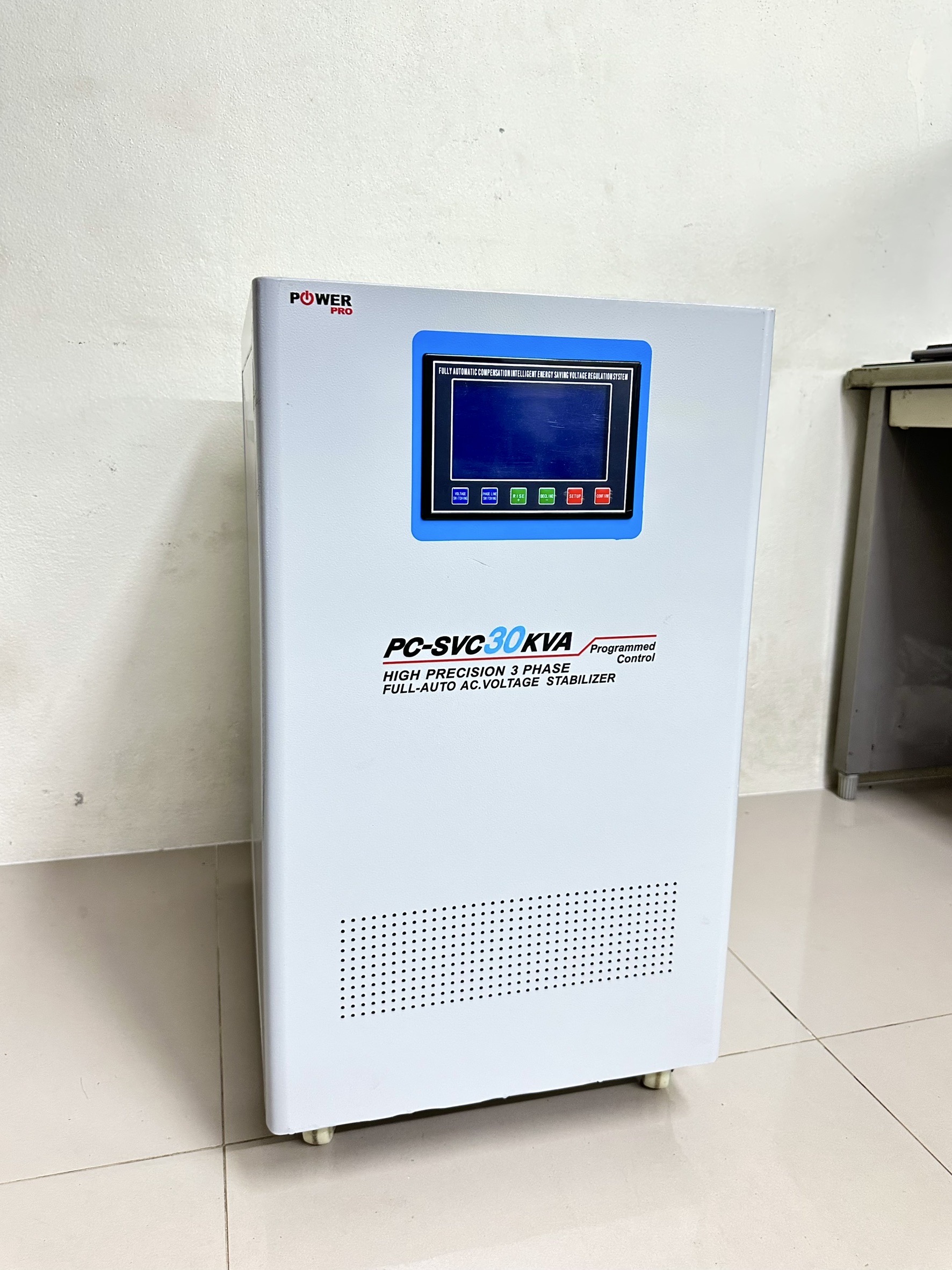 เครื่องปรับแรงดันไฟฟ้าอัตโนมัติ : SVC.10K 3P_Wifi