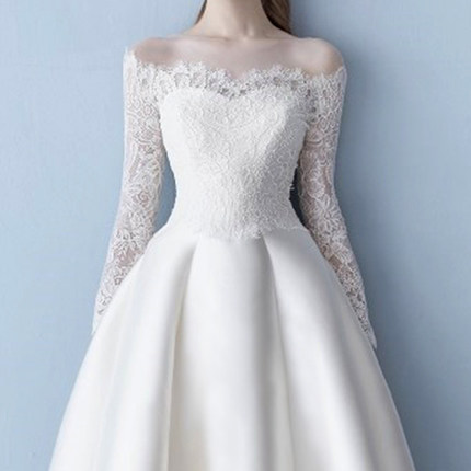 ชุดแต่งงาน ไหล่ปาด แขนยาว ชายตรง