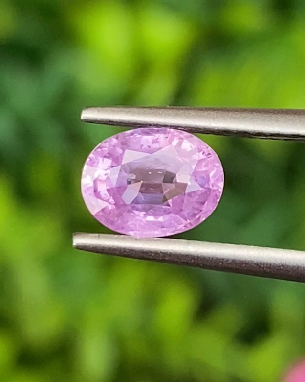 พลอย ชมพู ซีลอน พิ้ง แซฟไฟร์ Ceylon Pink Sapphire 1.06 กะรัต (Cts.) พร้อมใบเซอร์ พลอยแท้ อัญมณีมงคลประจําวันเกิด เครื่องประดับพลอย