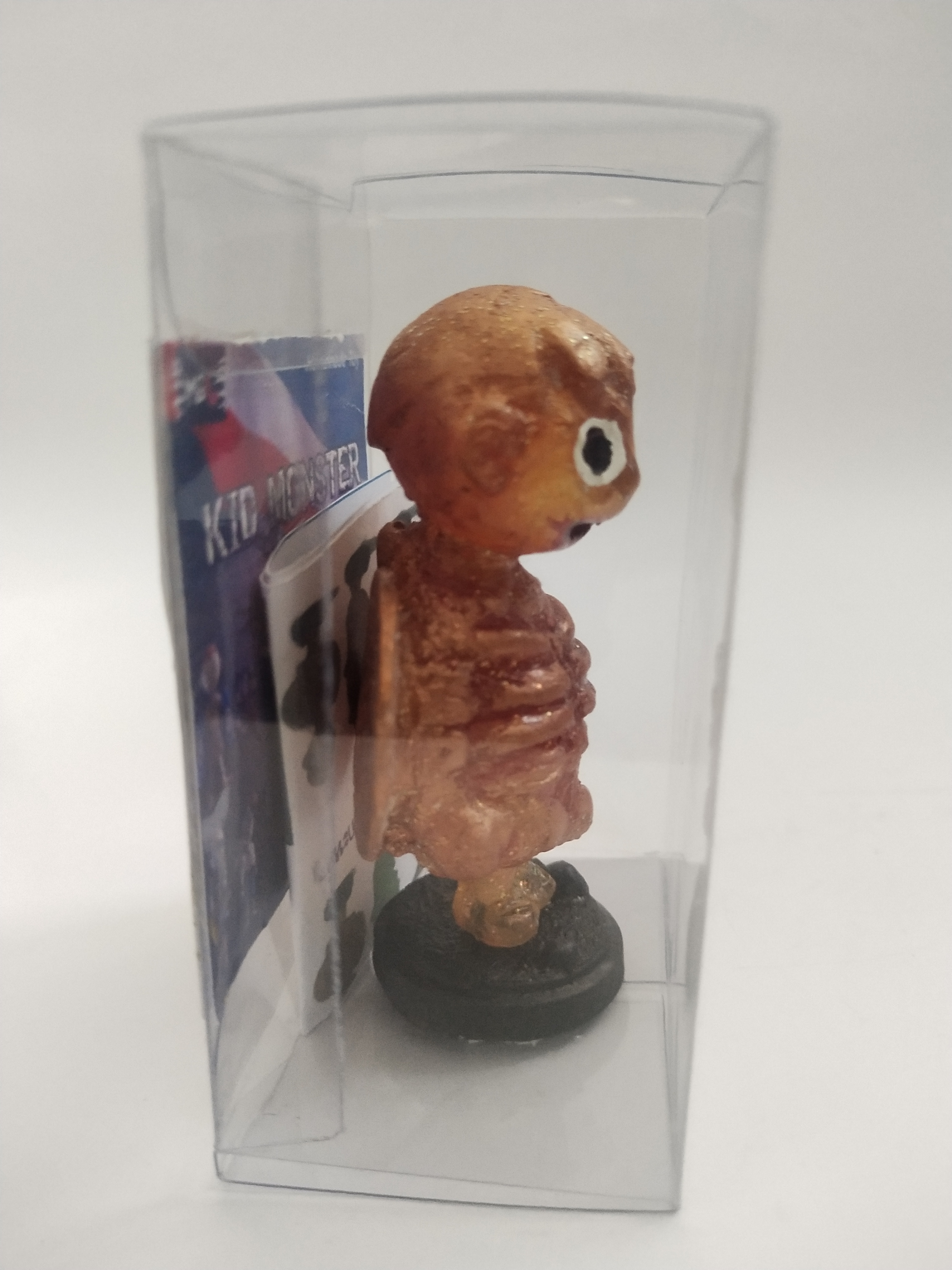 มีหลายภาพ Handmade model ตุ๊กตา ผีกระหังเด็ก น้องกะหล่ำ รุ่น ใส่เล่นแสงติดฐาน** งานแฮนด์เมดเป็นงานทำทีละชิ้นแต่ละตัวจะมีความแตกต่างกันบ้างไม่มากก็น้อย สำเนา