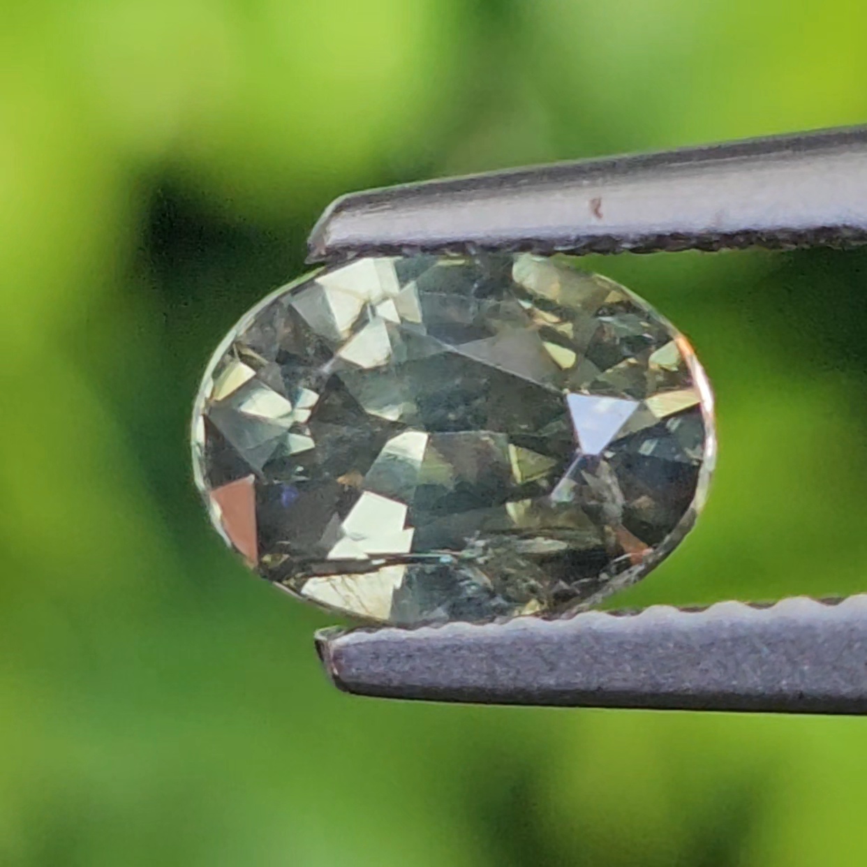 พลอย เพทาย Natural Zircon 1.04 กะรัต (Cts.) ดิบ พลอยแท้อัญมณีมงคล ประจําวันเกิด เครื่องประดับพลอย