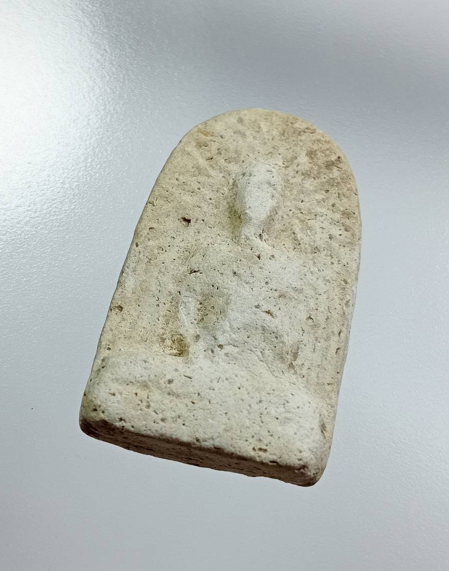 ผ3373 พระผง พิมพ์ปรกโพธิ์ ไม่ทราบที่